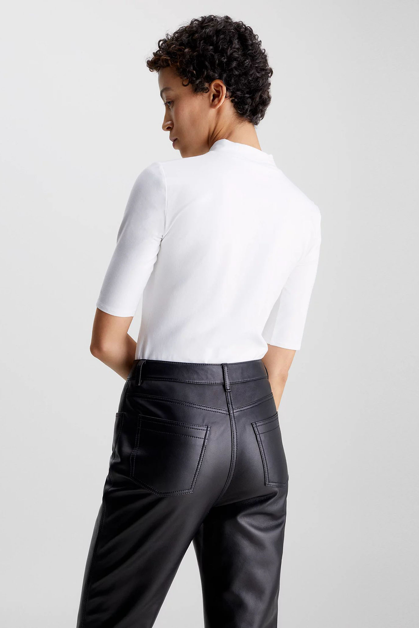 Футболка SMOOTH COTTON STRETCH MOCK TOP 3