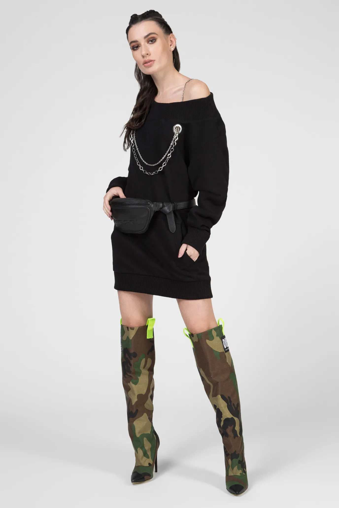 Женское черное платье-свитшот D-MOEANU FELPA 4