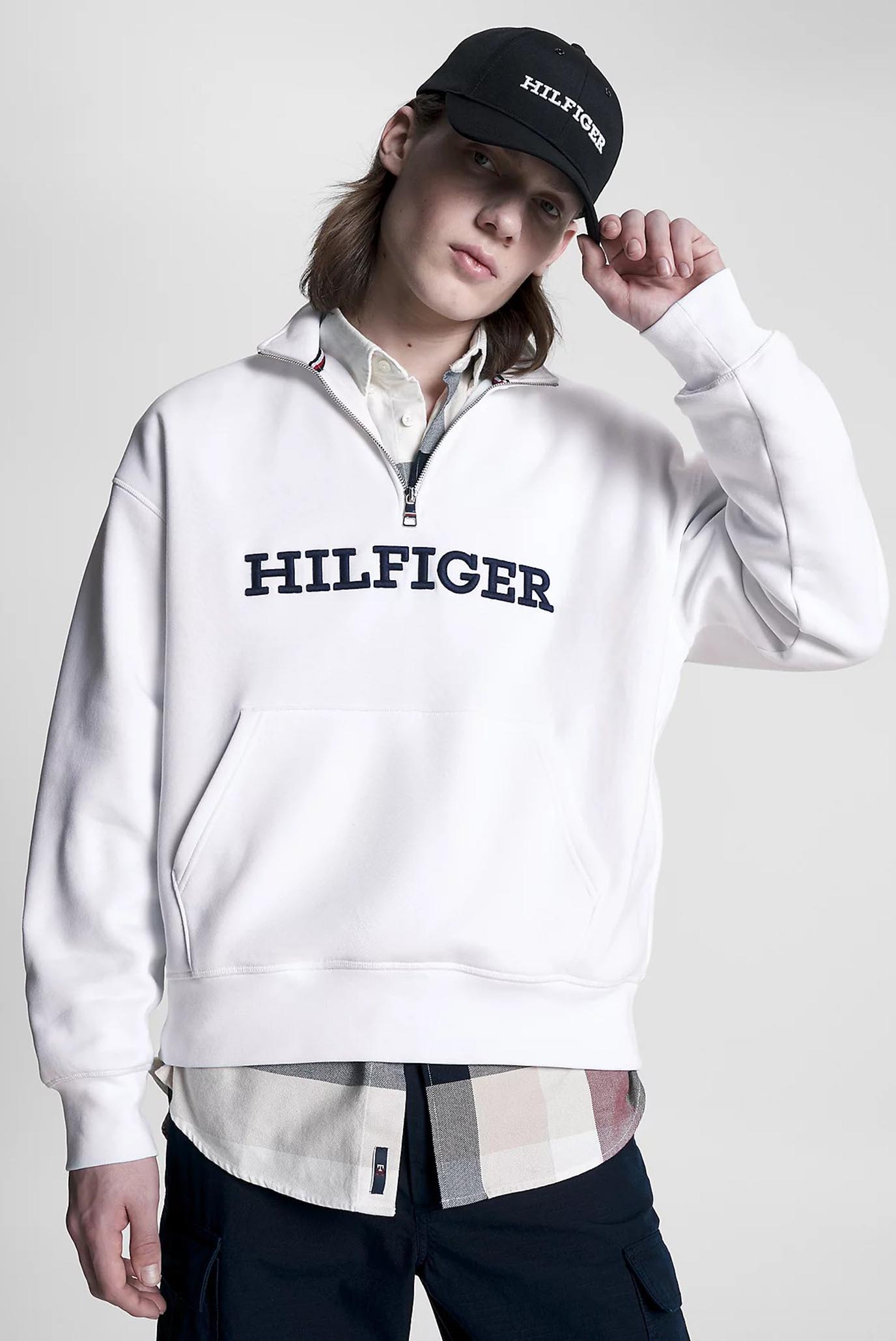 Свитшот MONOTYPE EMBRO MOCK NECK 1