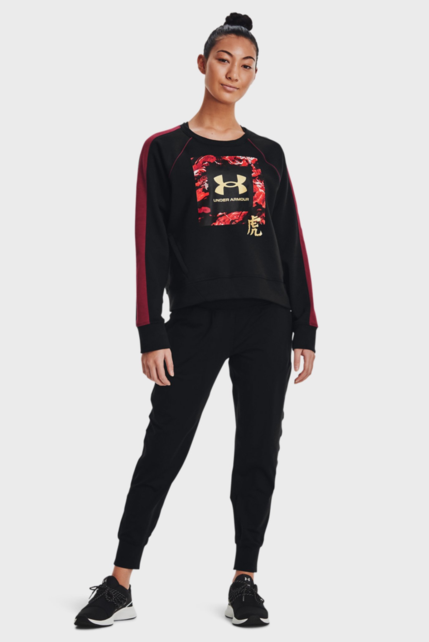 Женский черный свитшот CNY Crew Sweatshirt 4