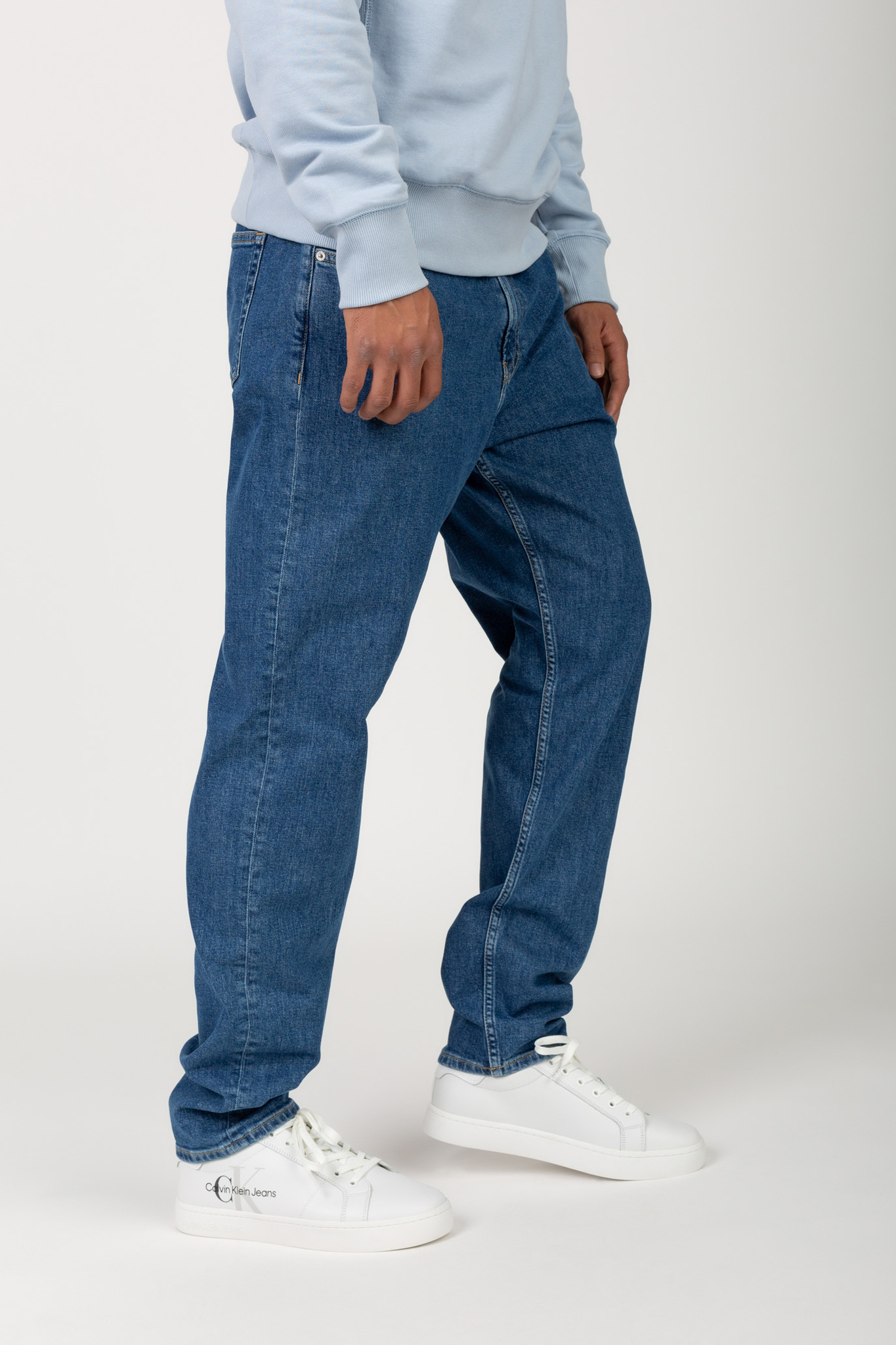 Джинсы REGULAR TAPER Calvin Klein Jeans Джинсы REGULAR TAPER 2