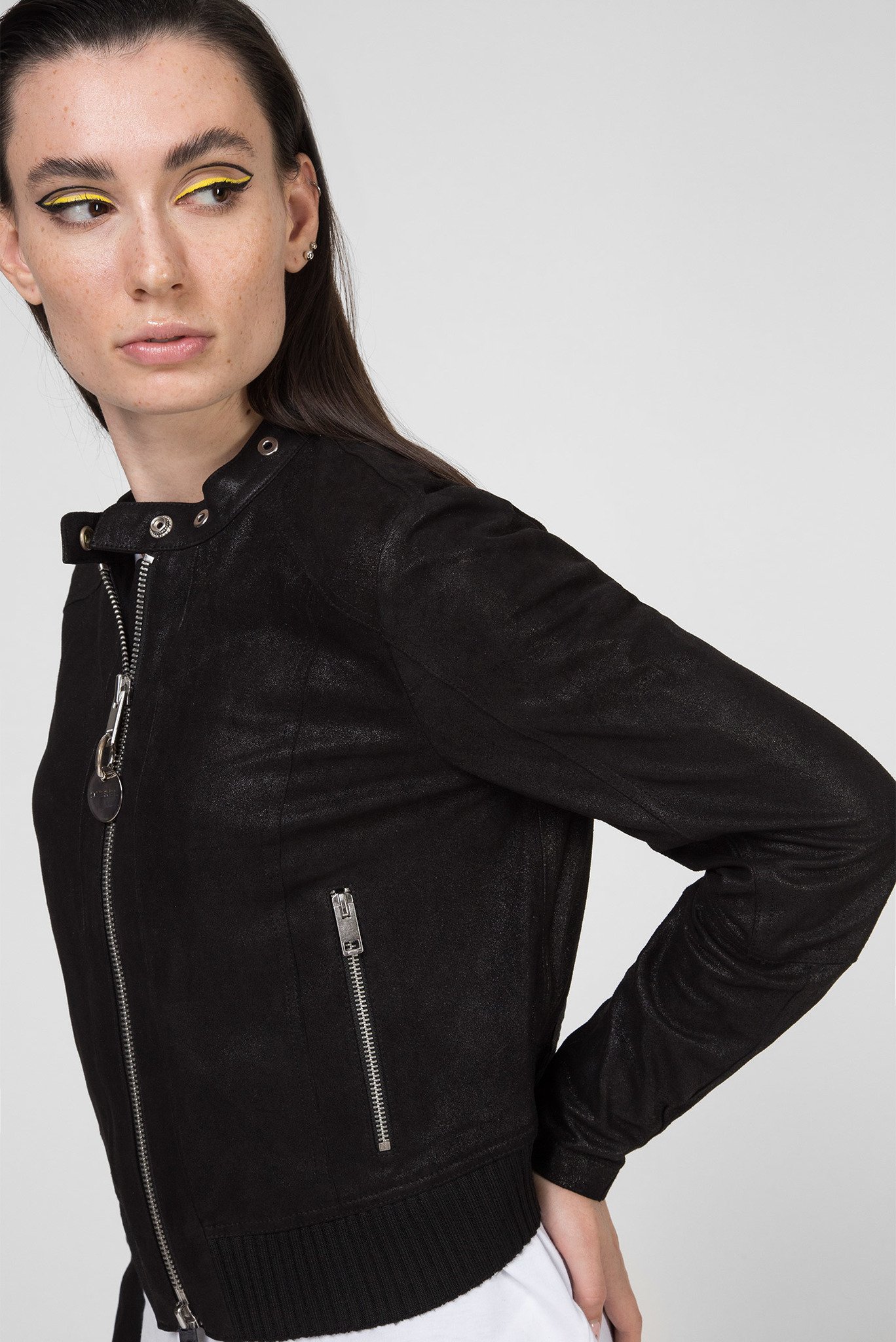 Женская черная кожаная куртка L-LYSSA-G GIACCA 4