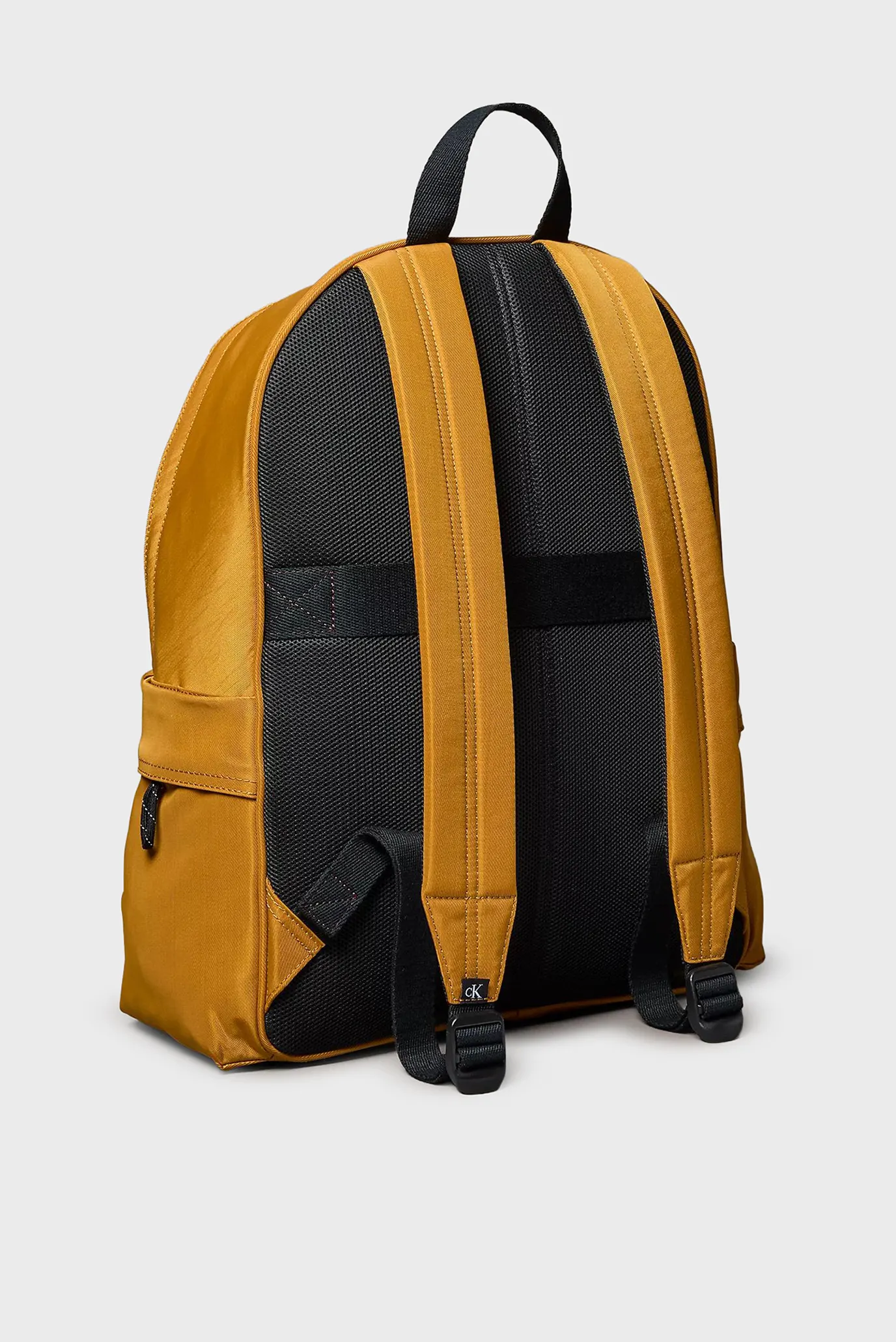 Рюкзак BOLD ROUND BACKPACK 3