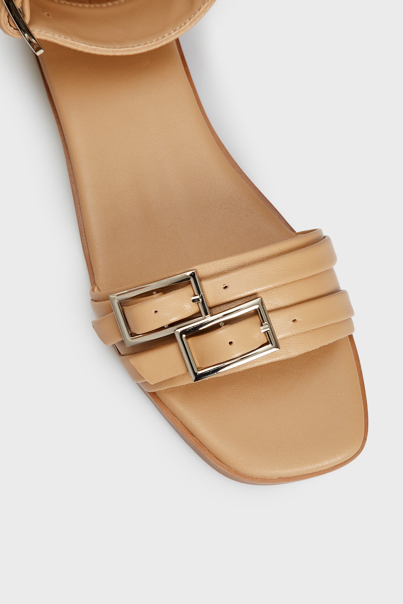 Женские бежевые кожаные сандалии Marcia 8