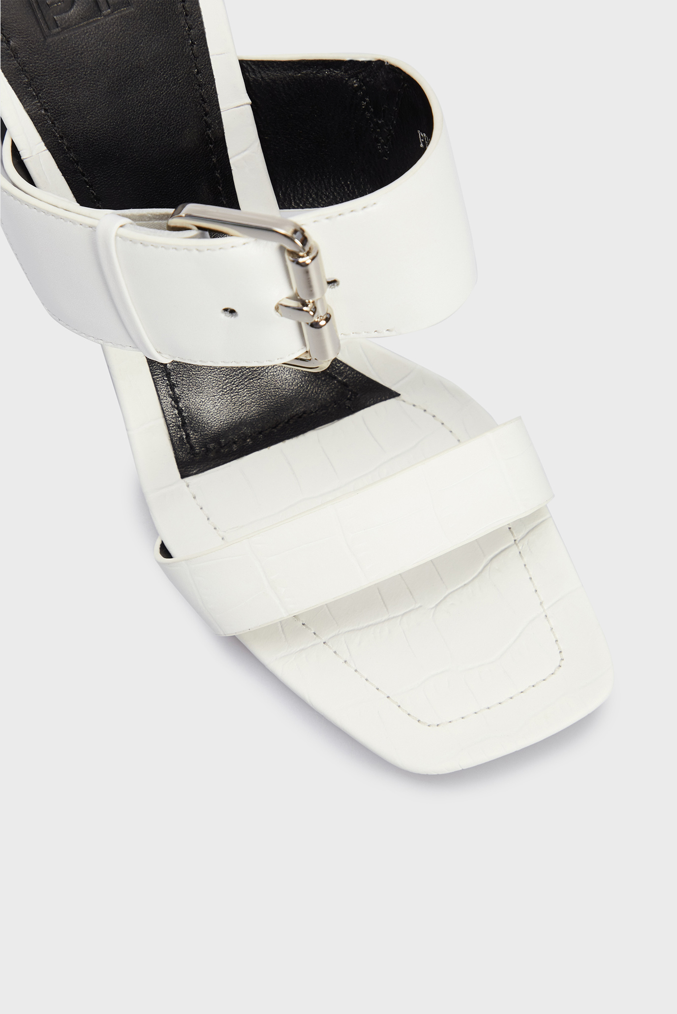 Женские белые кожаные мюли Ibbi 9