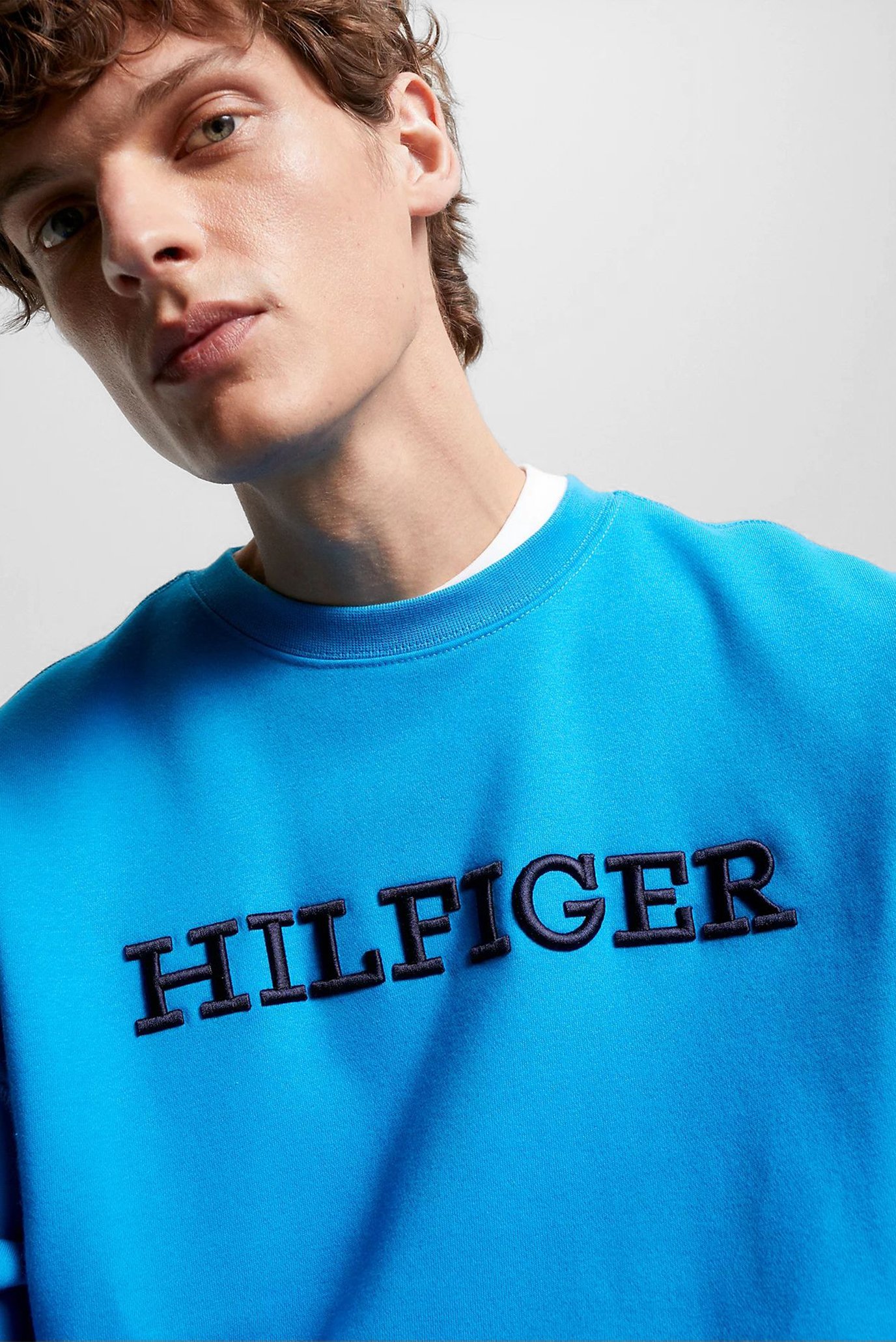 Свитшот MONOTYPE EMBRO SWEATSHIRT 4