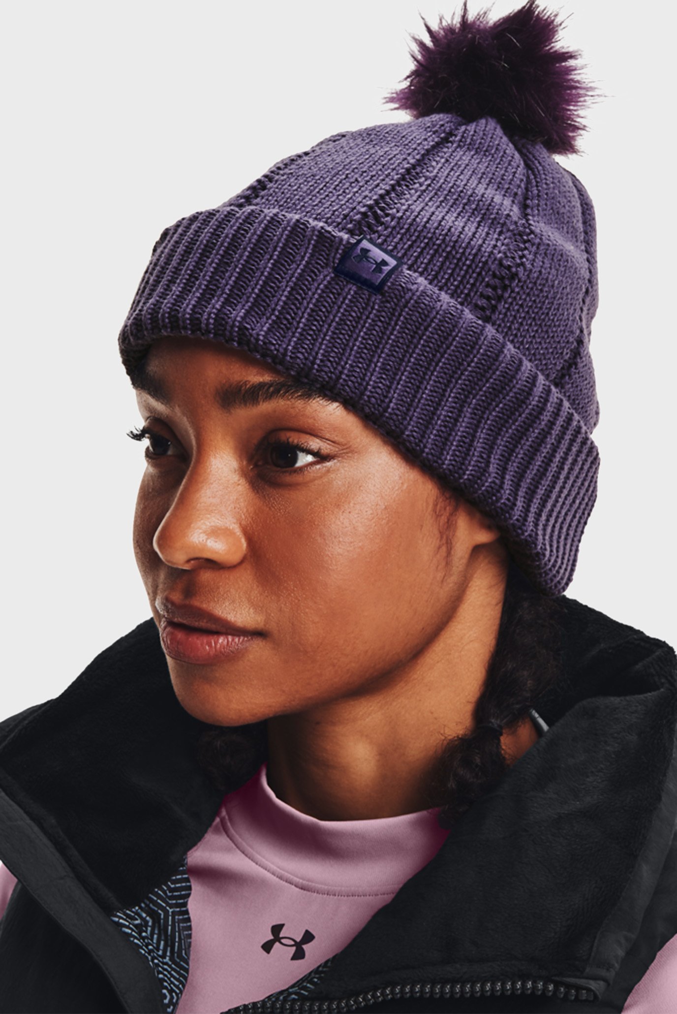 Женская фиолетовая шапка UA Around Town CGI Beanie 3