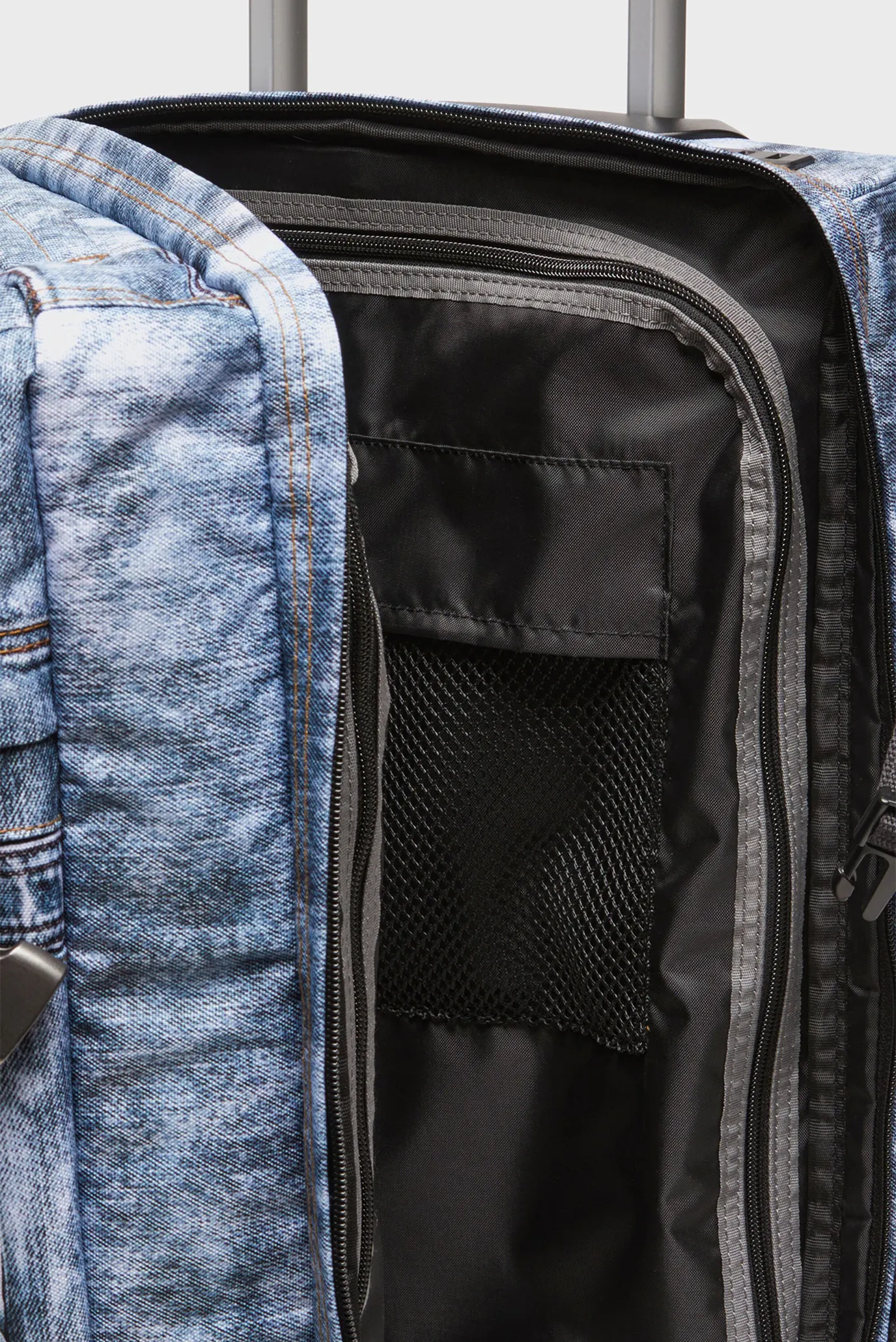 Сумка TROUMPE DIESEL TRANSIT'R S TRAVEL BAG 7