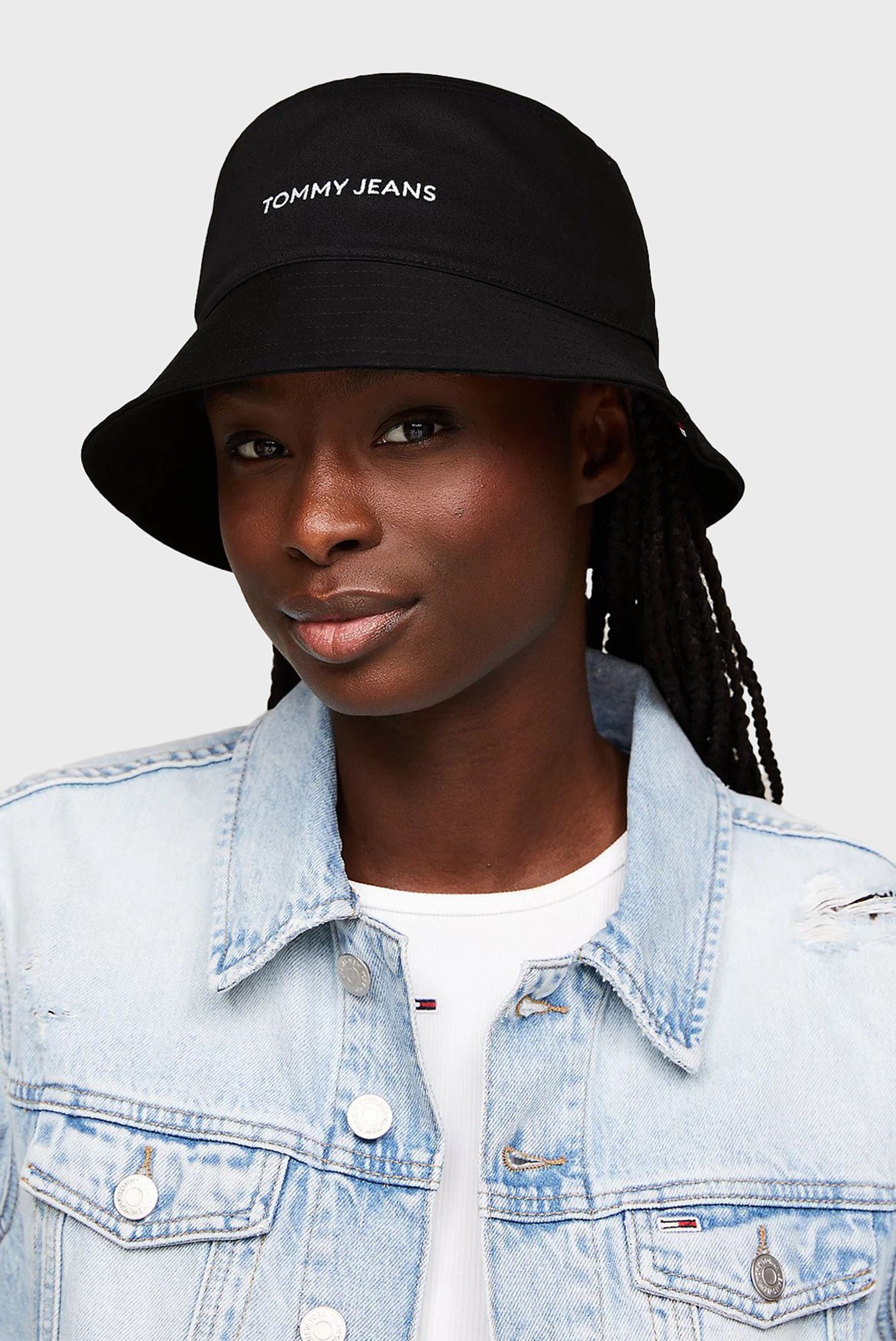 TJW LINEAR LOGO BUCKET HAT Tommy Jeans AW0AW15844 FR Group