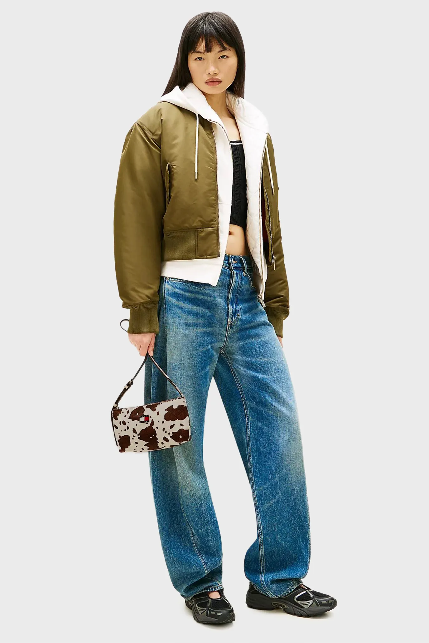 Сумка TJW MUST COW SHOULDER BAG 2