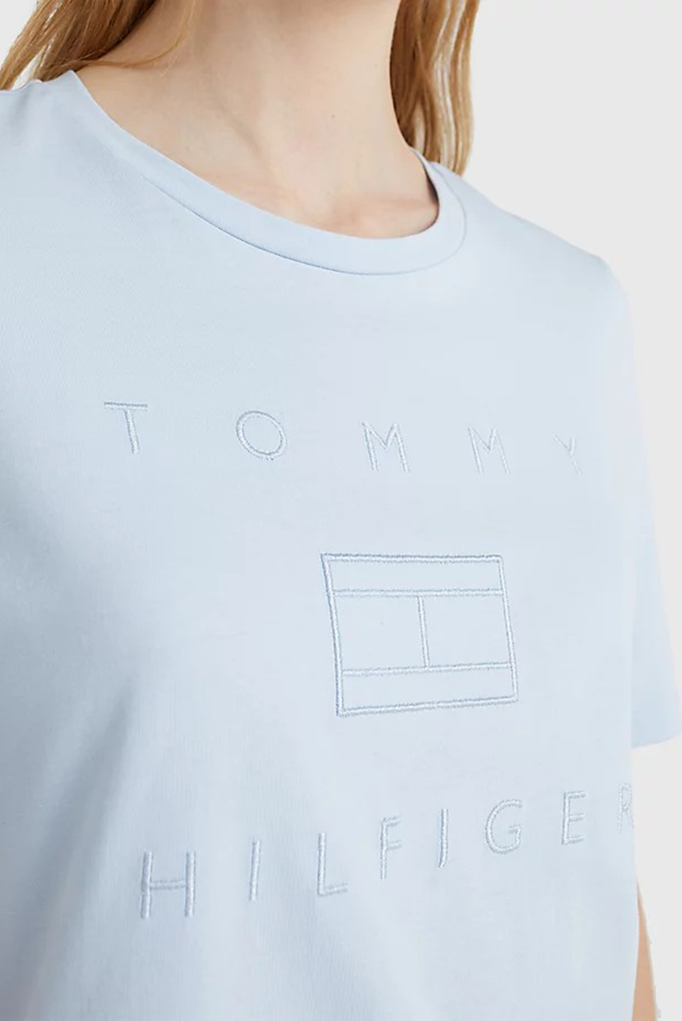 Женская голубая футболка REGULAR METALLIC C-NK Tommy Hilfiger Женская голубая футболка REGULAR METALLIC C-NK 7