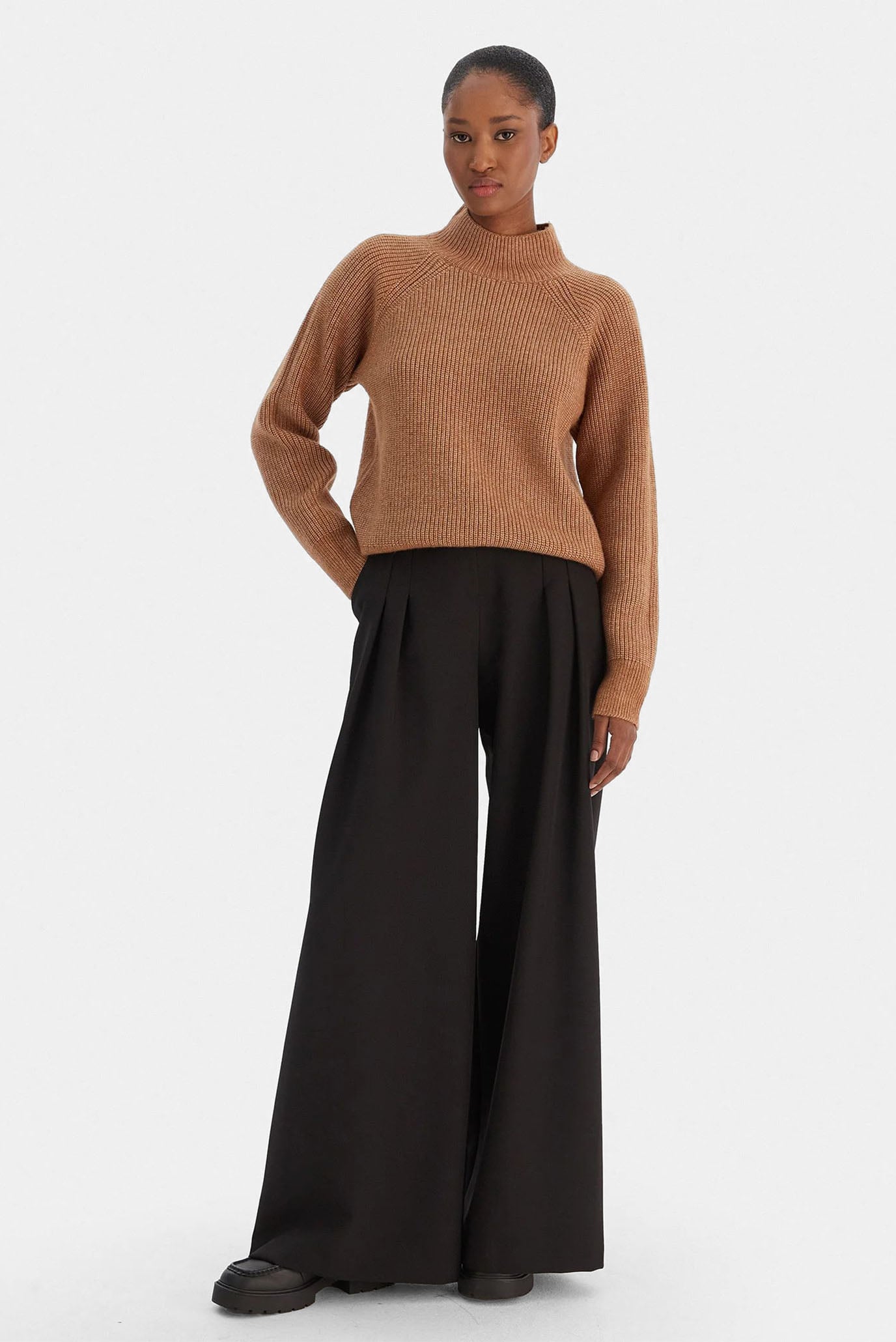 Свитер Woolen Stitch Pullover 2