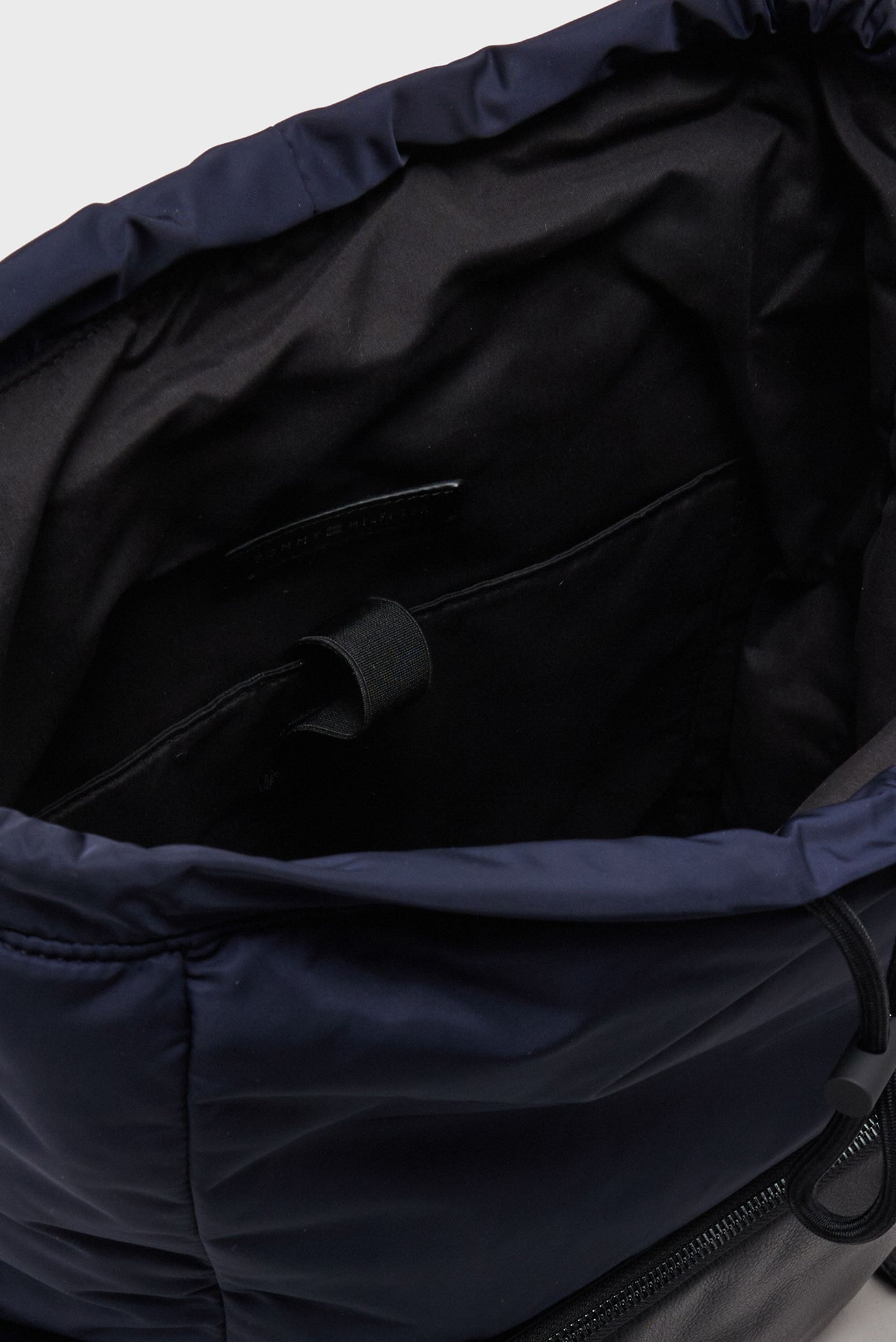 Рюкзак TH LUX NYLON FLAP BACKPACK 4