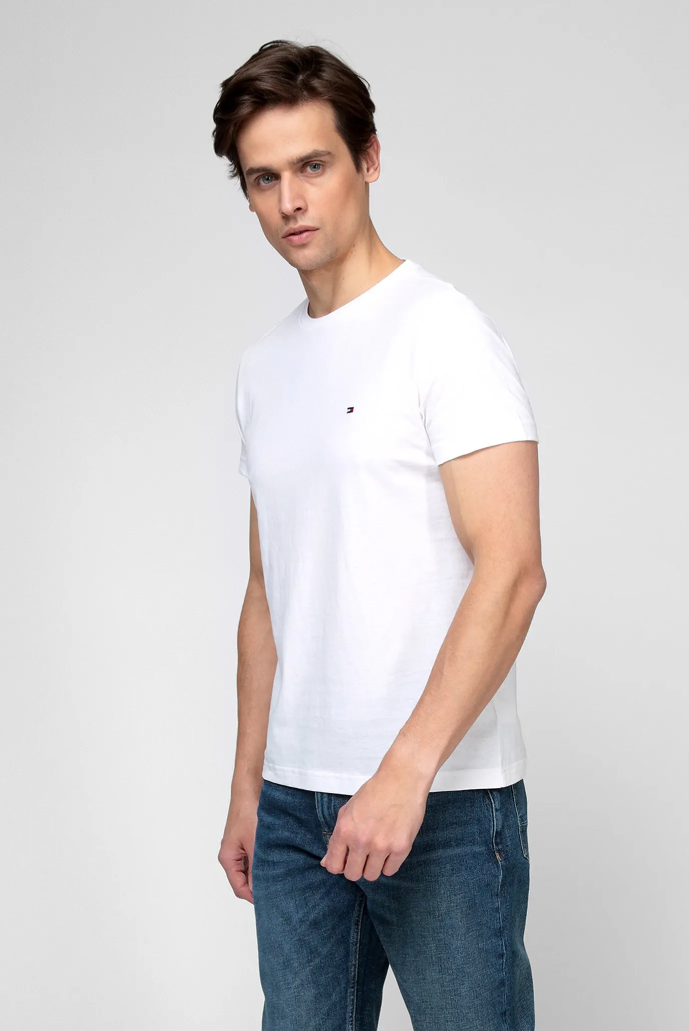 Мужская белая футболка 9