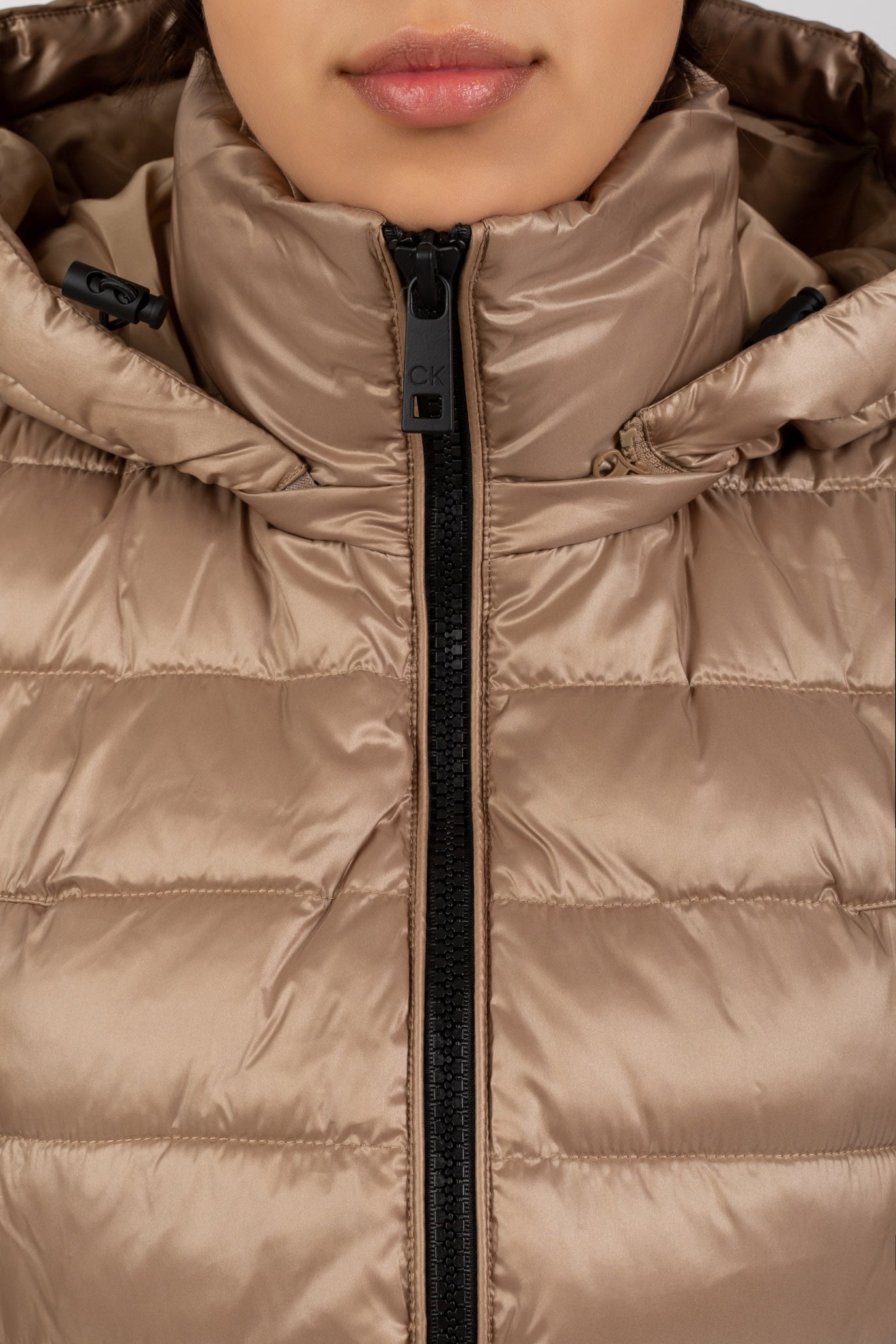 Жилет ESSENTIAL VEST 4