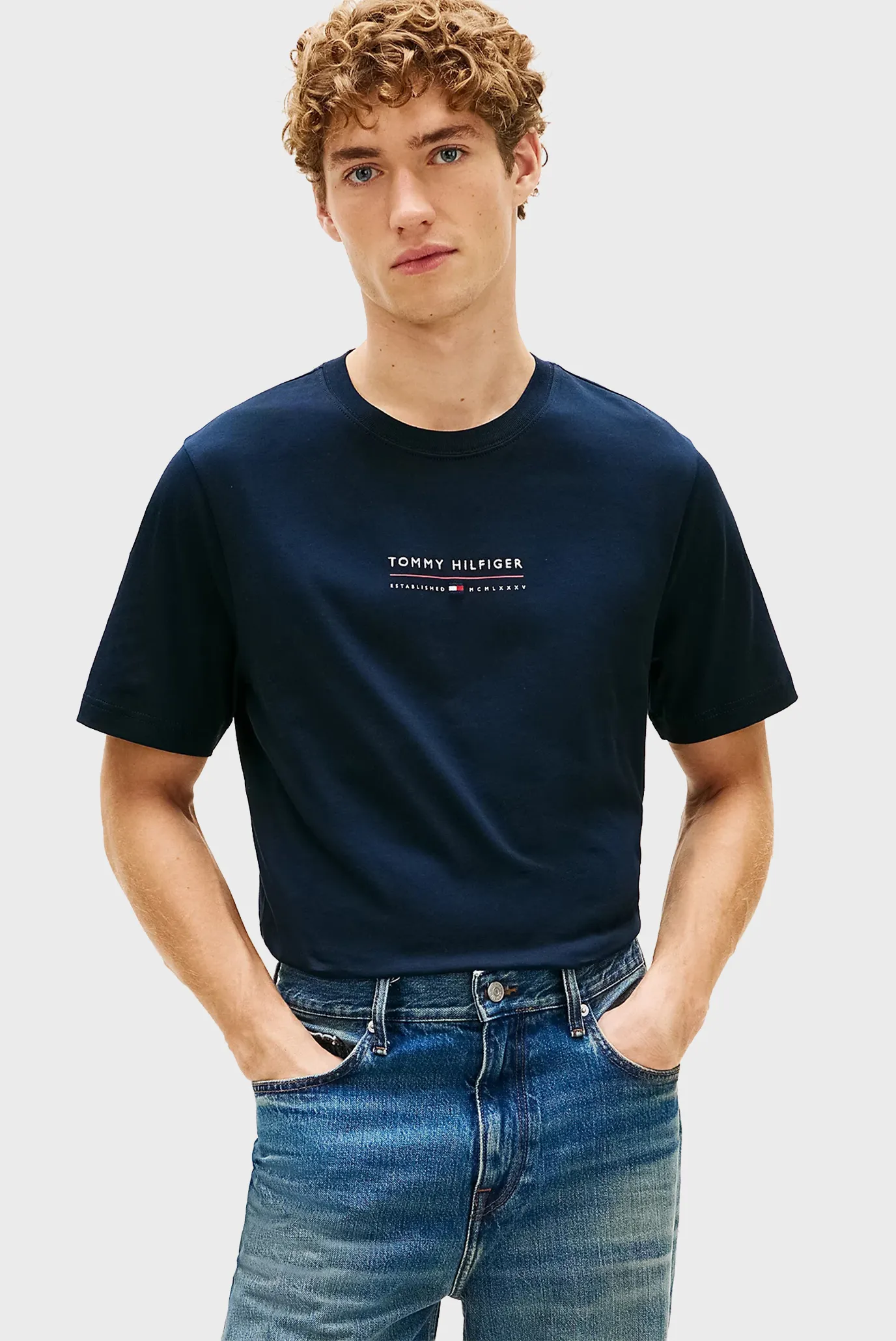 Футболка BRAND LOVE LOCKUP TEE 1