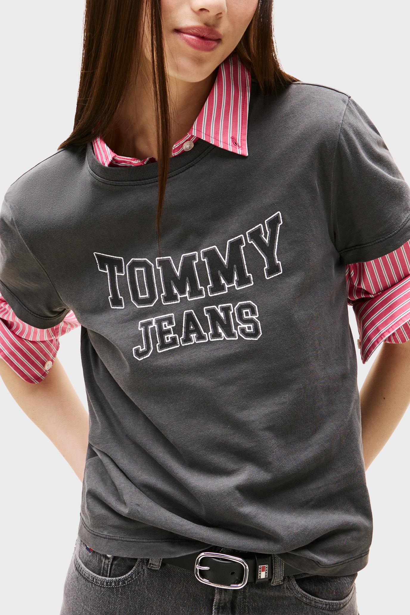 Футболка TJW REG VARSITY TEE EXT 4