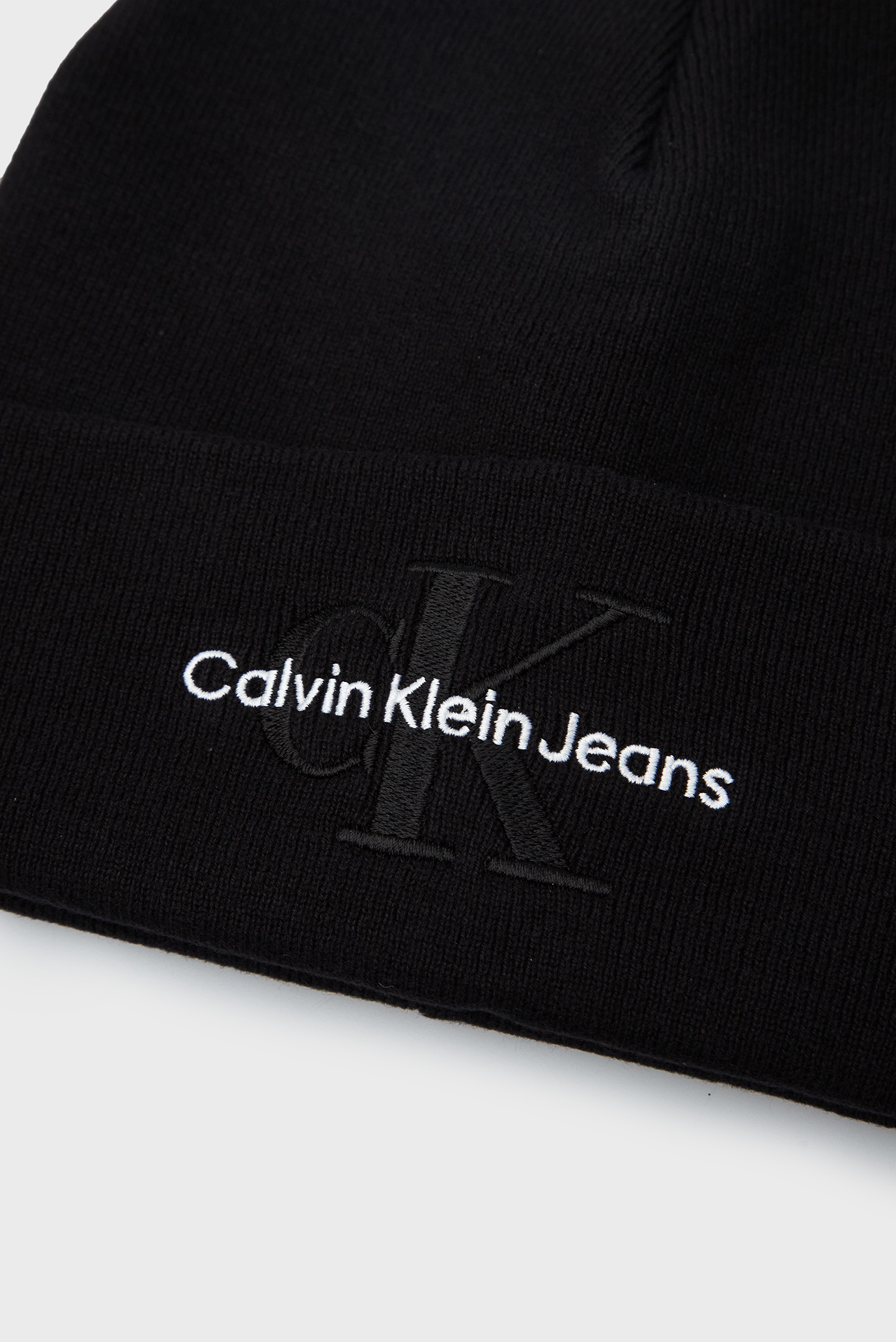 Шапка MONOLOGO EMBRO BEANIE 3