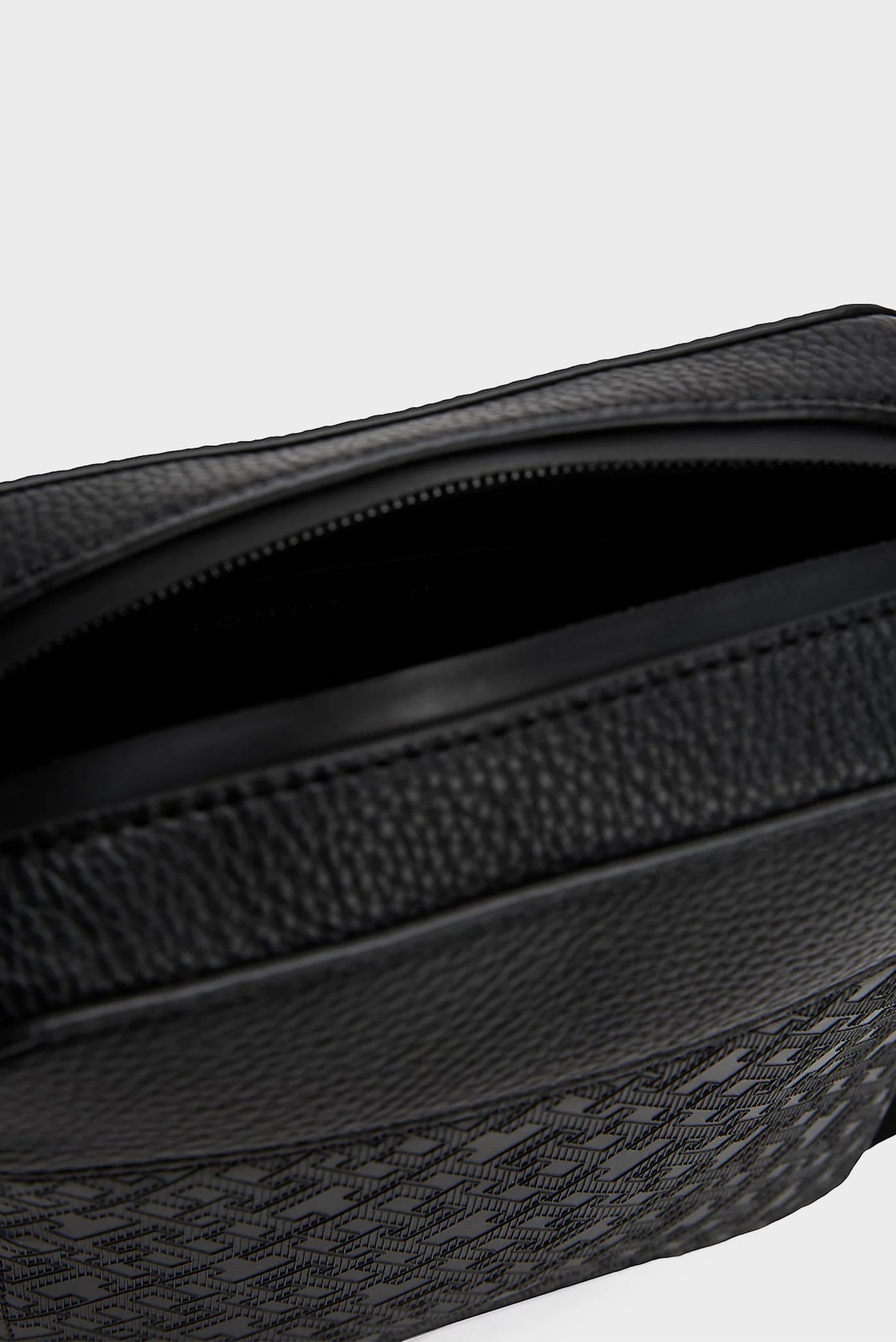 Мужская черная сумка TH MONOGRAM MINI PREPORTER 5