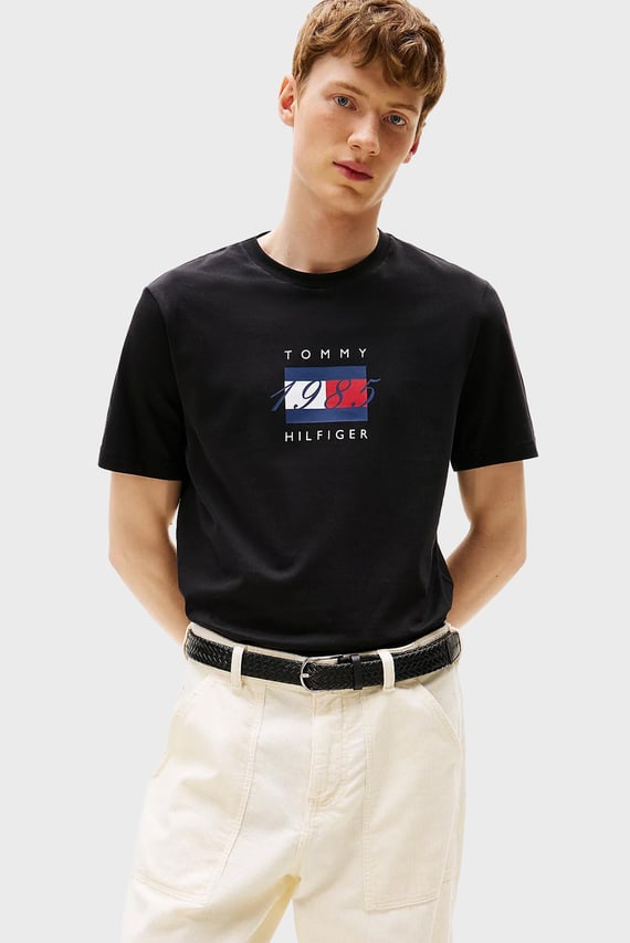Футболка LINEAR FLAG GRAPHIC TEE Tommy Hilfiger