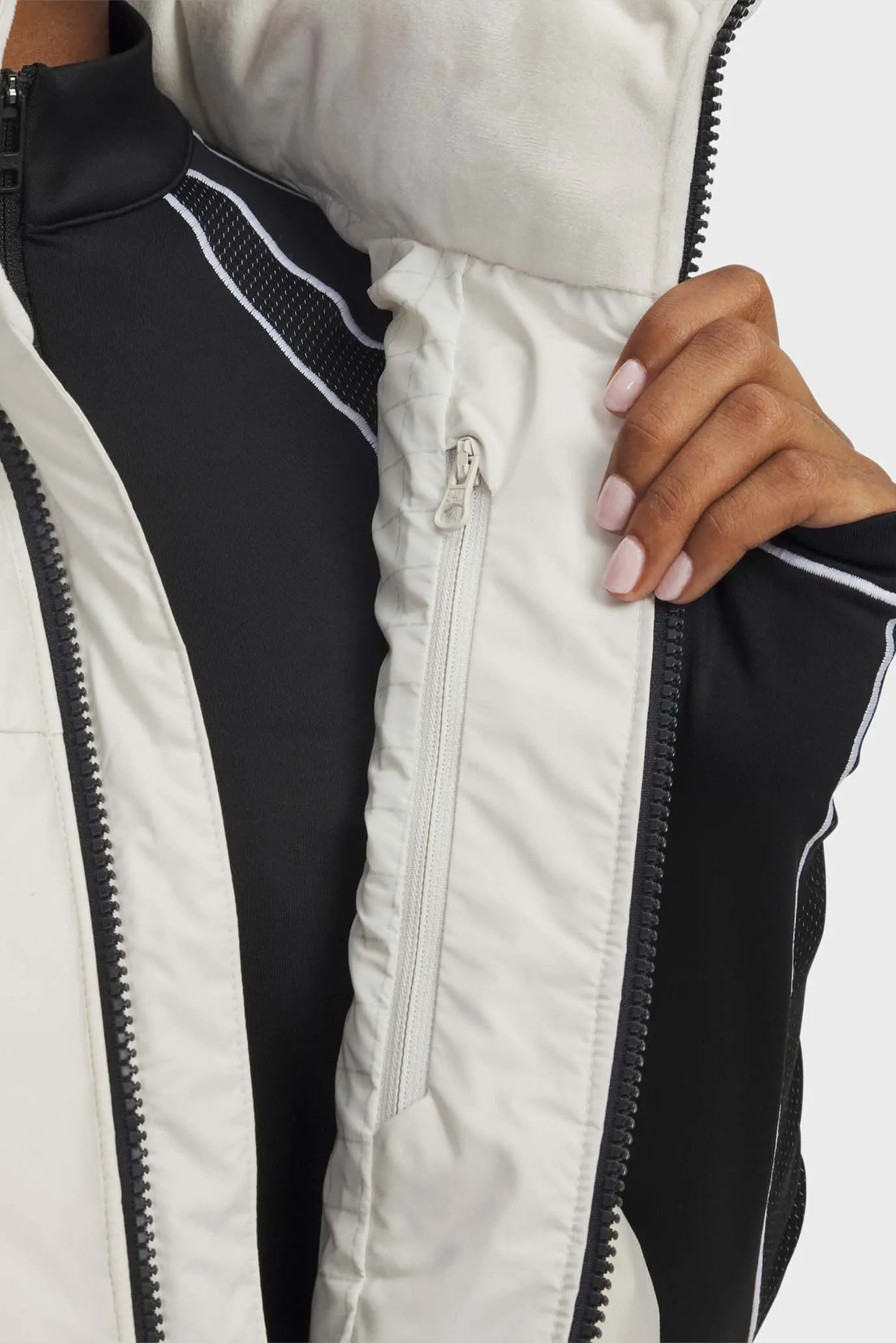 Жилет Limitless Down Puffer Vest 4