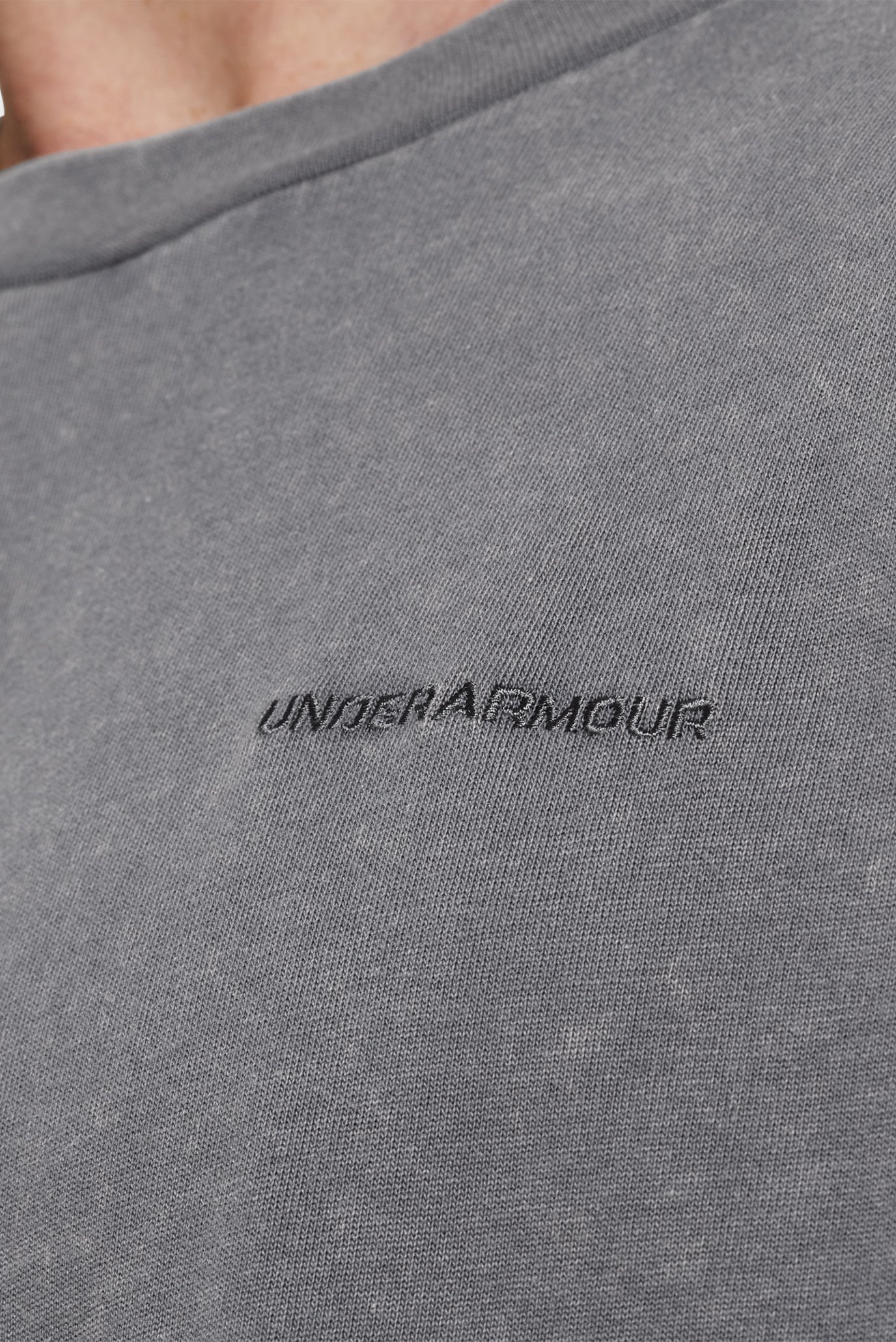 Мужская серая футболка UA HW M OS SSUnder Armour Мужская серая футболка UA HW M OS SS 3