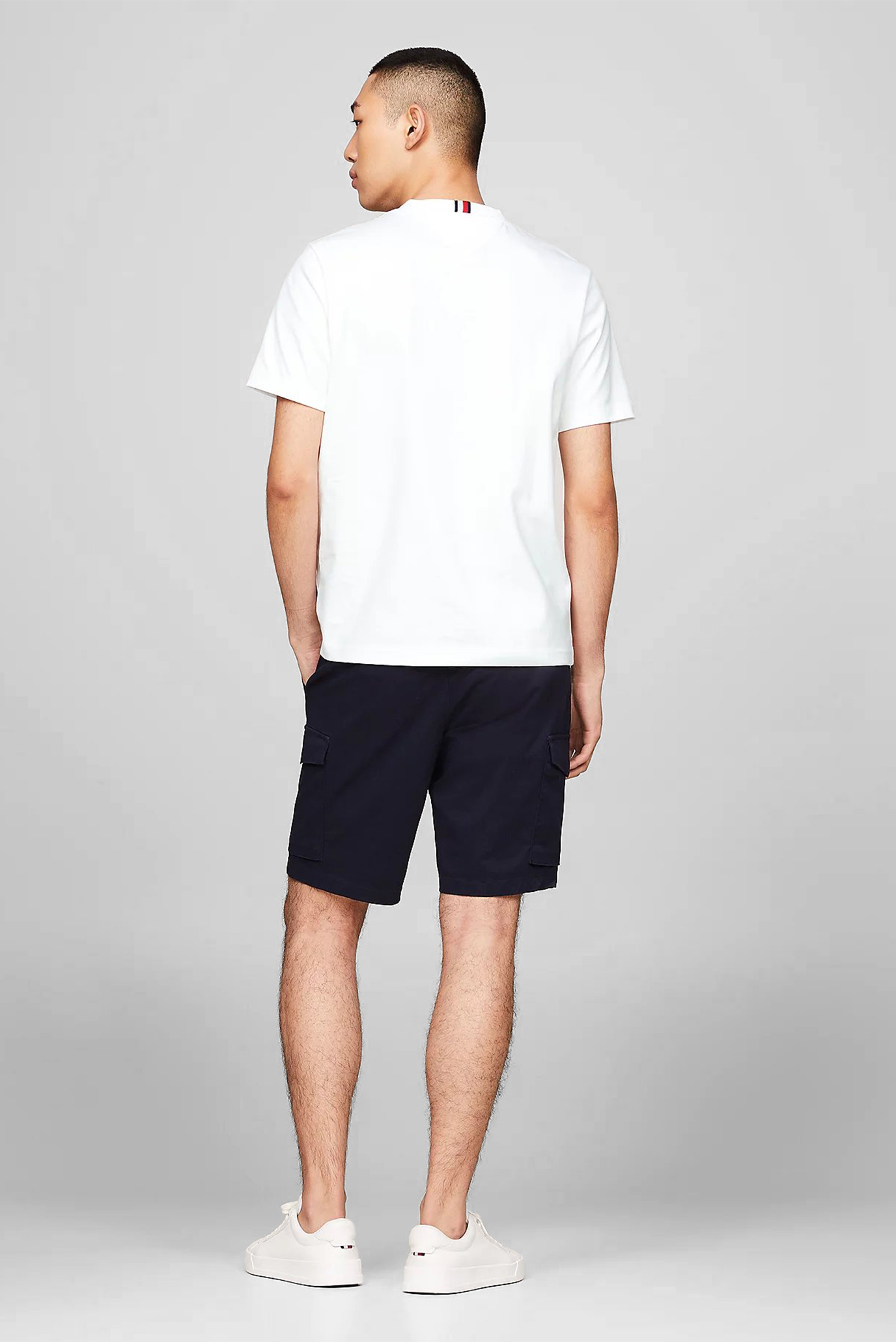 Мужская белая футболка GROSSGRAIN FLAG TEE 3