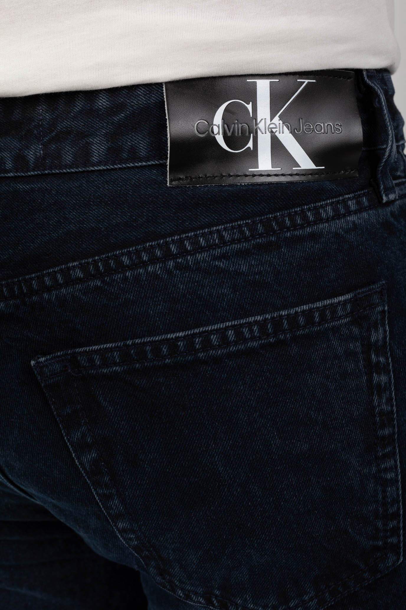 Джинсы REGULAR TAPER 4