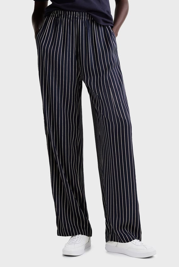 Брюки PRINTED VISCOSE FLUID PANTS Tommy Hilfiger Брюки PRINTED VISCOSE FLUID PANTS Tommy Hilfiger