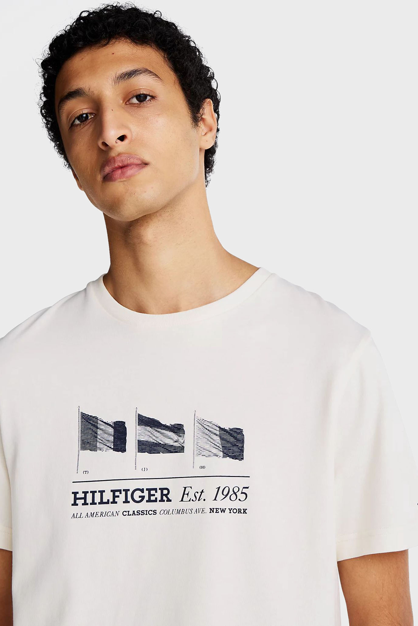 Мужская белая футболка HILFIGER FLAGS TEE 4