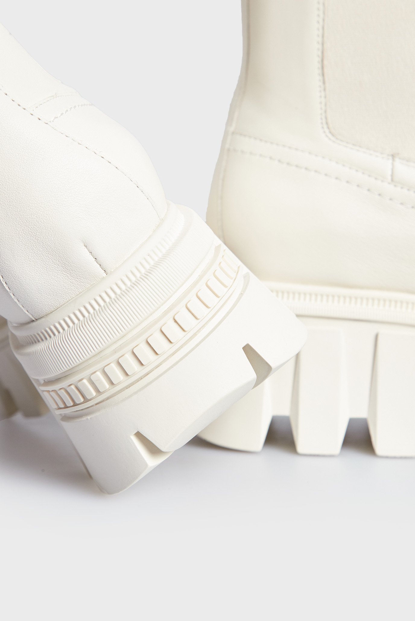 Женские белые кожаные челси Aisha 7