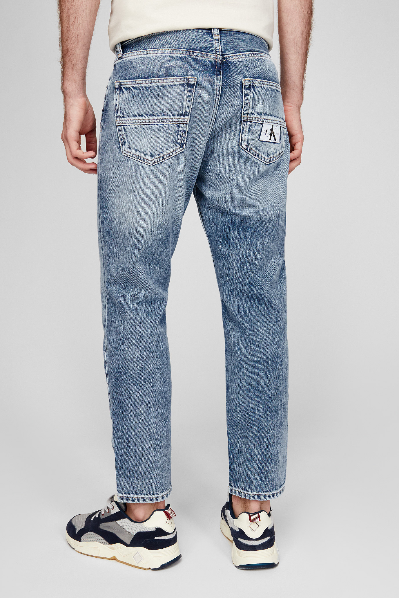 Мужские голубые джинсы 6