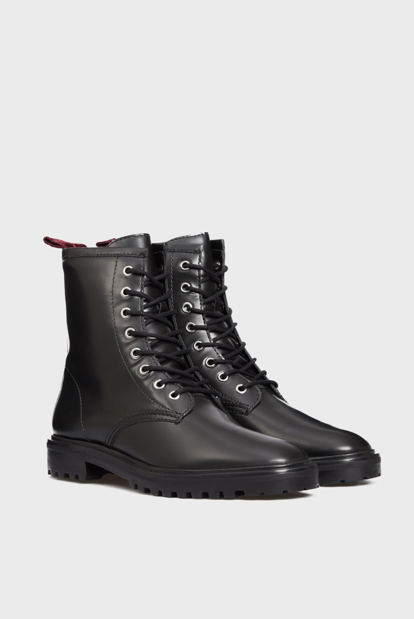 Женские черные кожаные ботинки 2