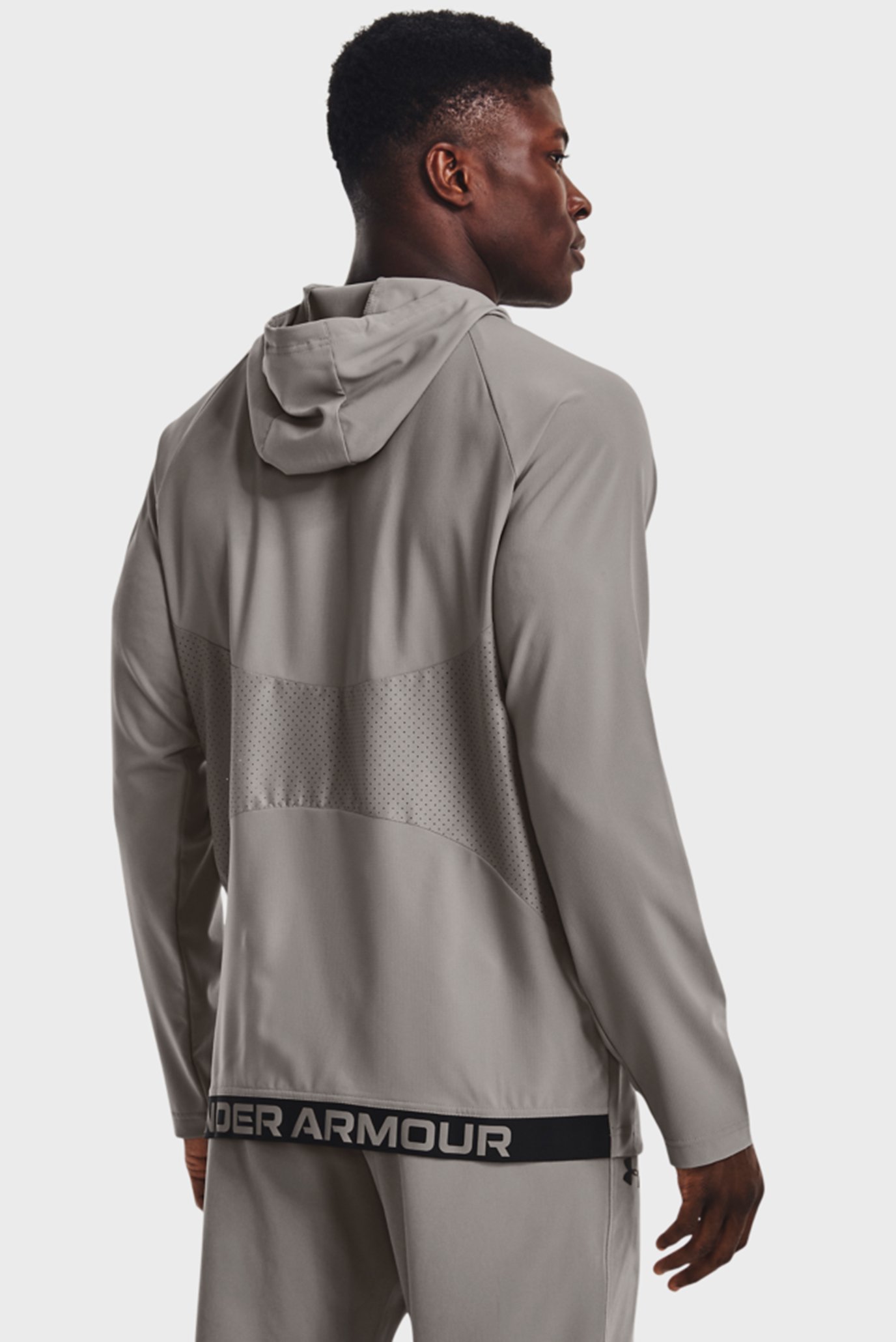 Джемпер UA Wvn Perforated Wndbreaker 2