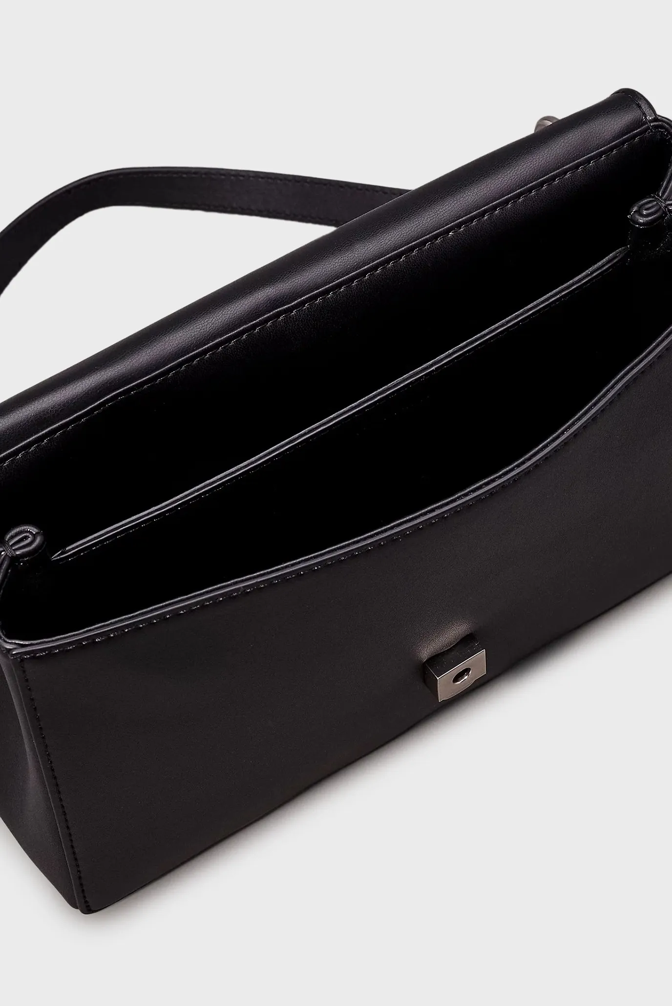 Сумка SCULPTED EW FLAP25 DEBOSS 5