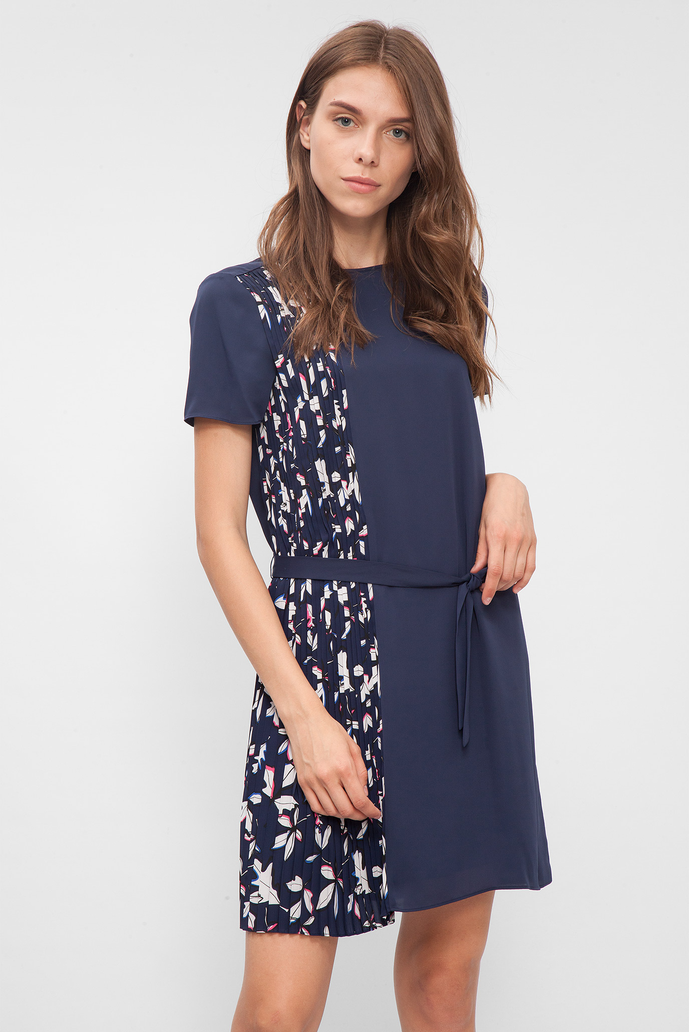 Женское темно-синее платье с принтом 6