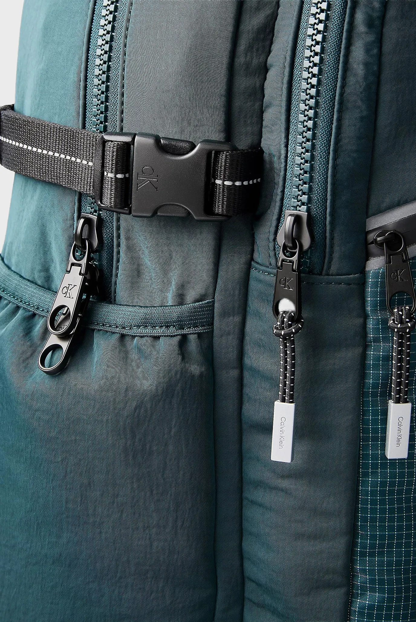 Рюкзак STRIPED UTILITY ZIP ROUND BACKPA 5