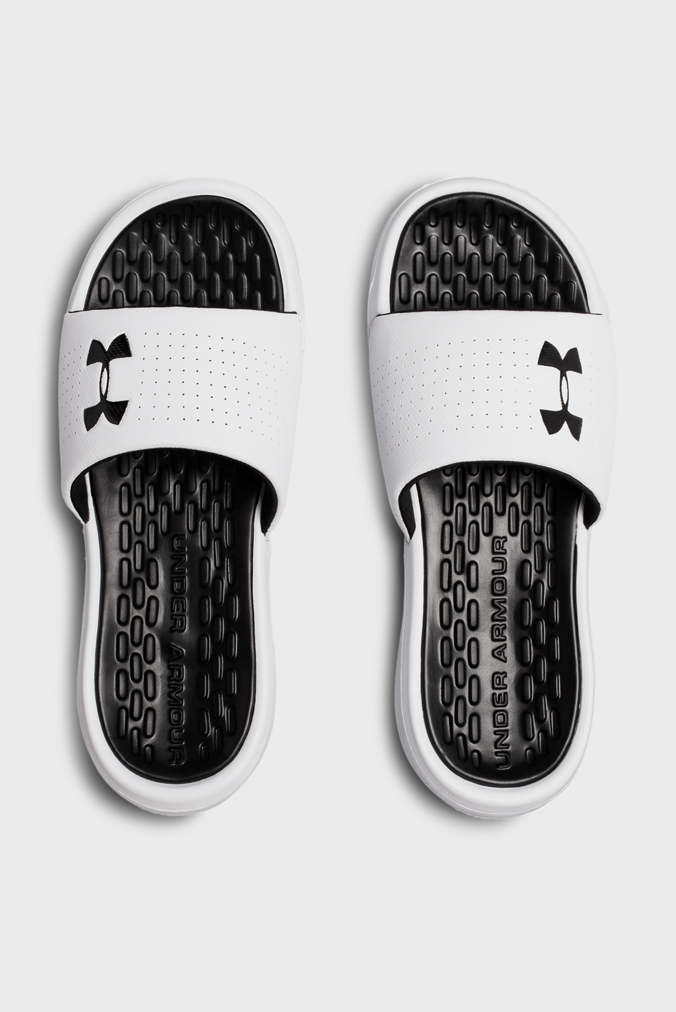 Мужские белые слайдеры UA Playmaker Fix 6