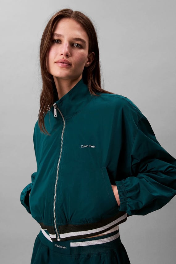 Куртка демисезонная WOVEN TRACK JACKET Calvin Klein Jeans Куртка демисезонная WOVEN TRACK JACKET Calvin Klein Jeans