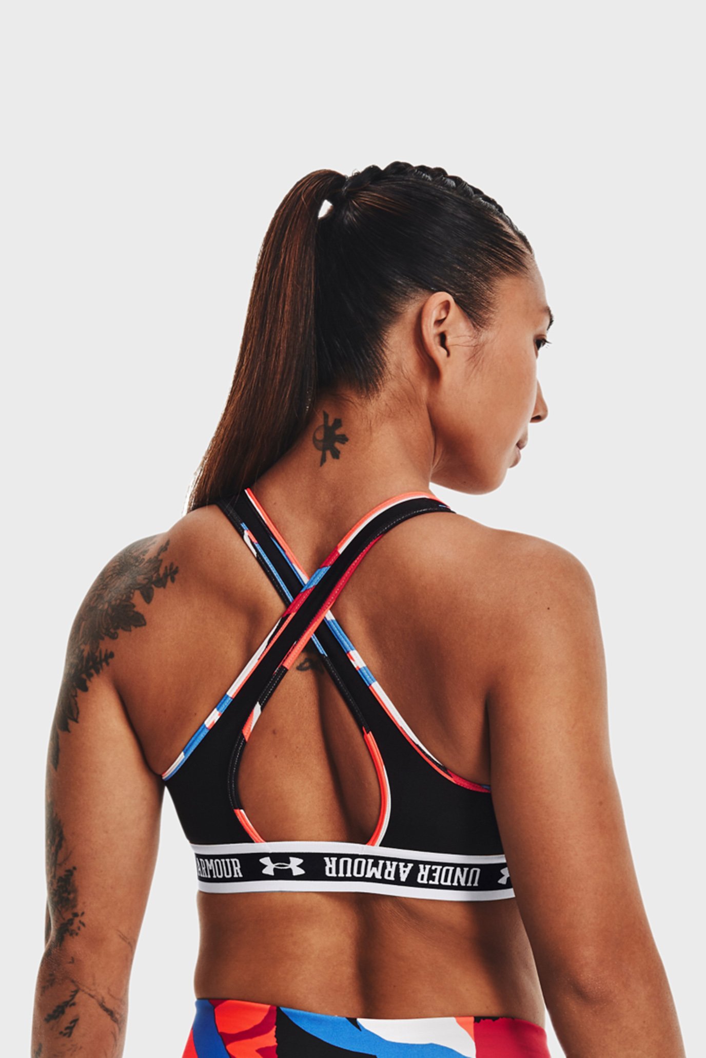 Женский черный спортивный топ UA Crossback Mid SP 11