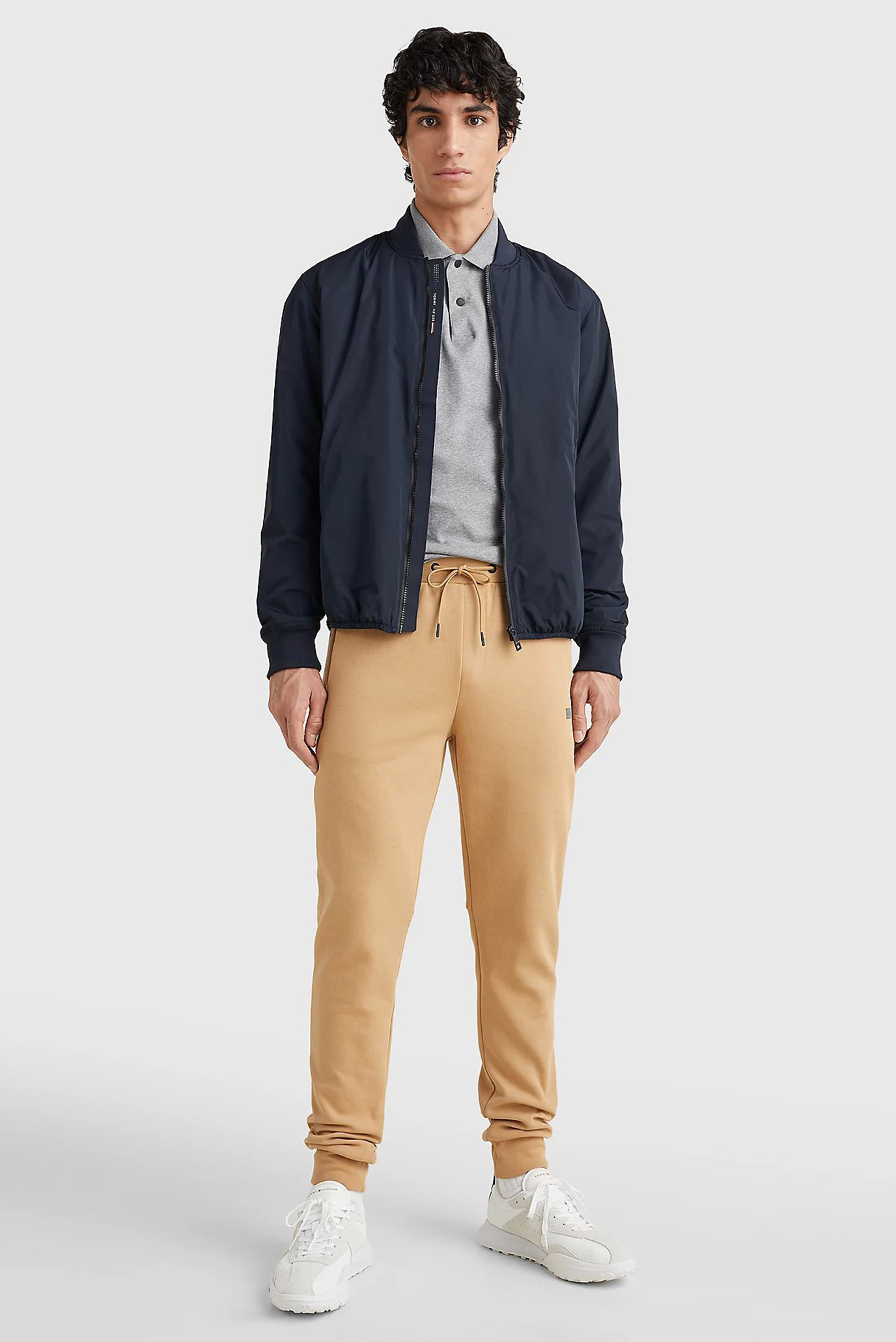 Куртка демисезонная TECH ESSENTIALS BOMBER 7