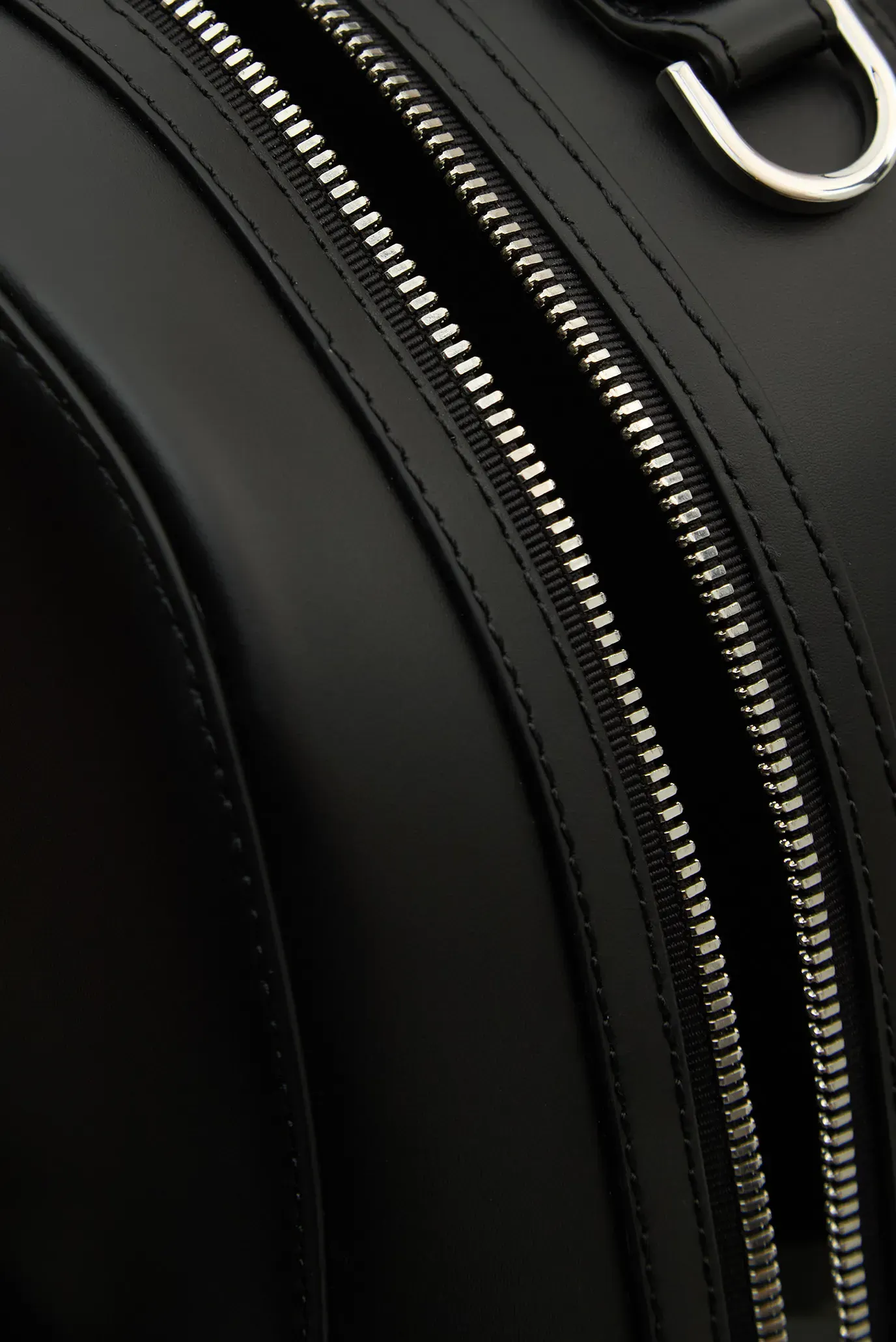 Рюкзак TH BUSINESS LEATHER BACKPACK 5