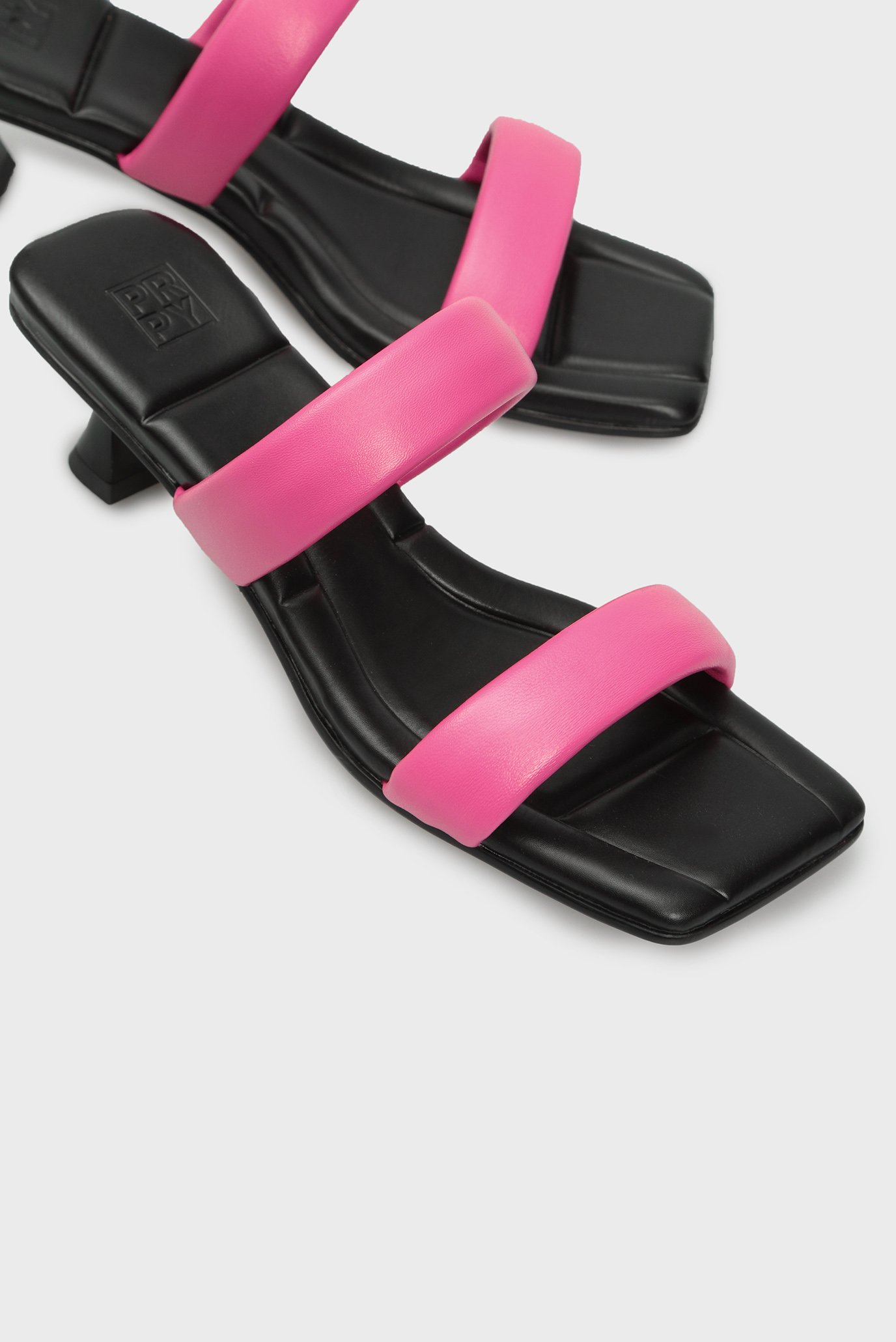 Женские розовые кожаные мюли Amiata 7