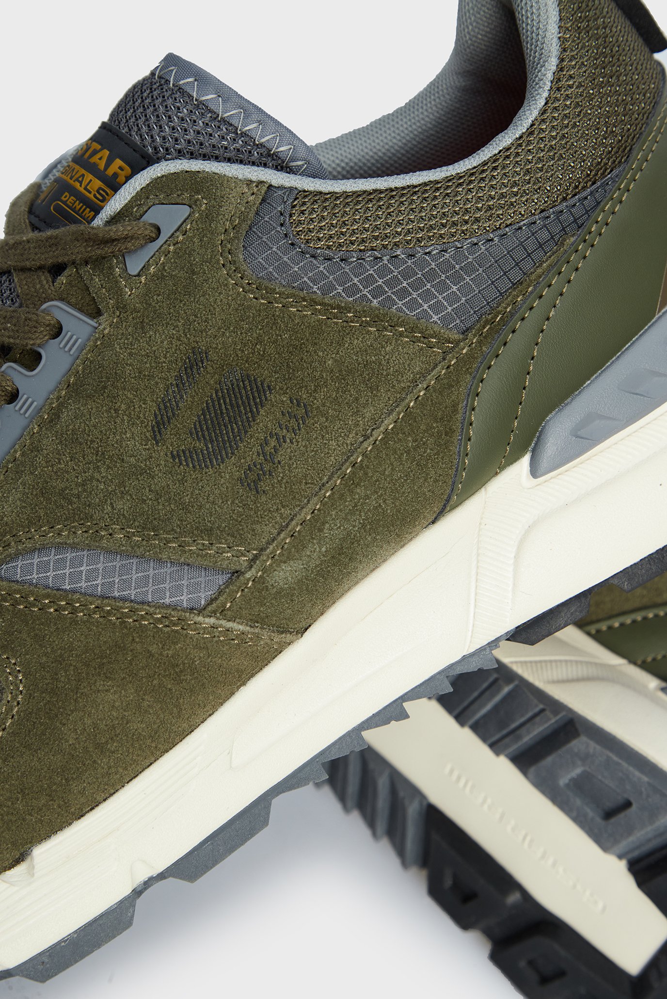 Мужские оливковые кроссовки HOLORN RPS 3