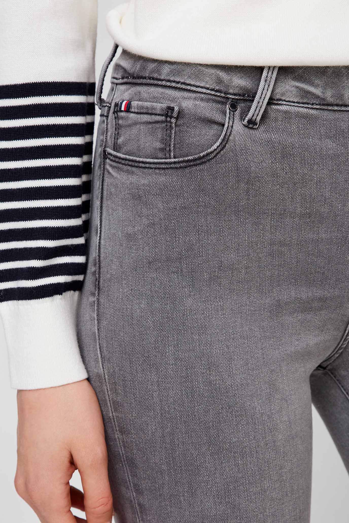 Женские серые джинсы ICON 8