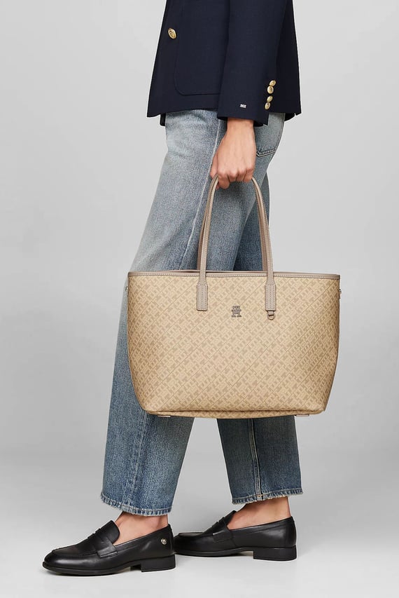 Женская бежевая сумка с узором TH MONOPLAY LEATHER TOTE