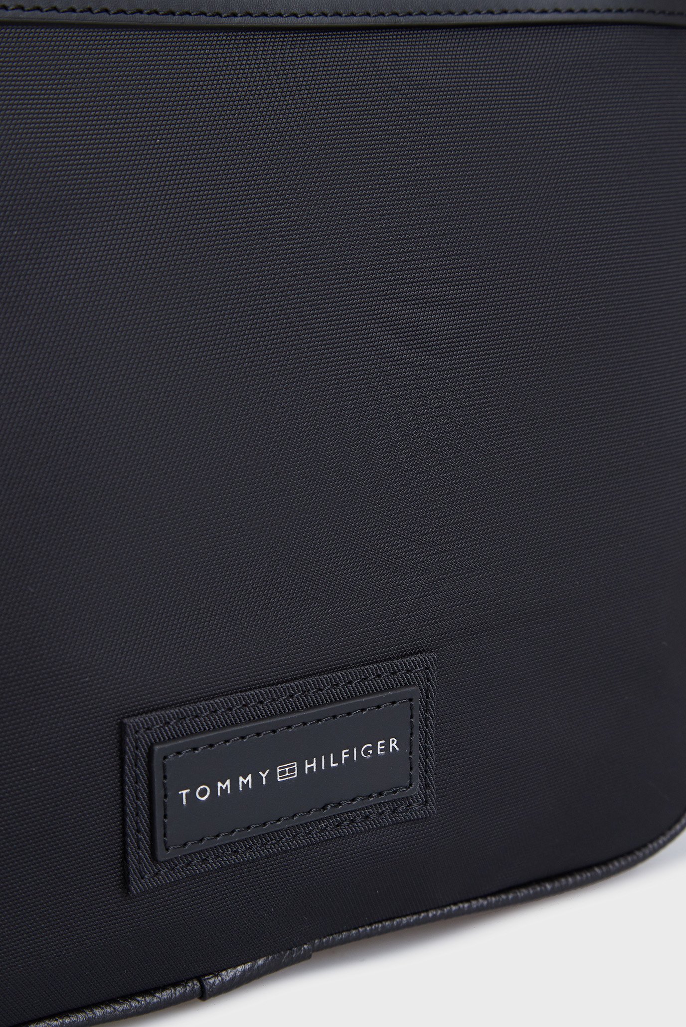 Мужской черный рюкзак TH CASUALTommy Hilfiger Мужской черный рюкзак TH CASUAL 3