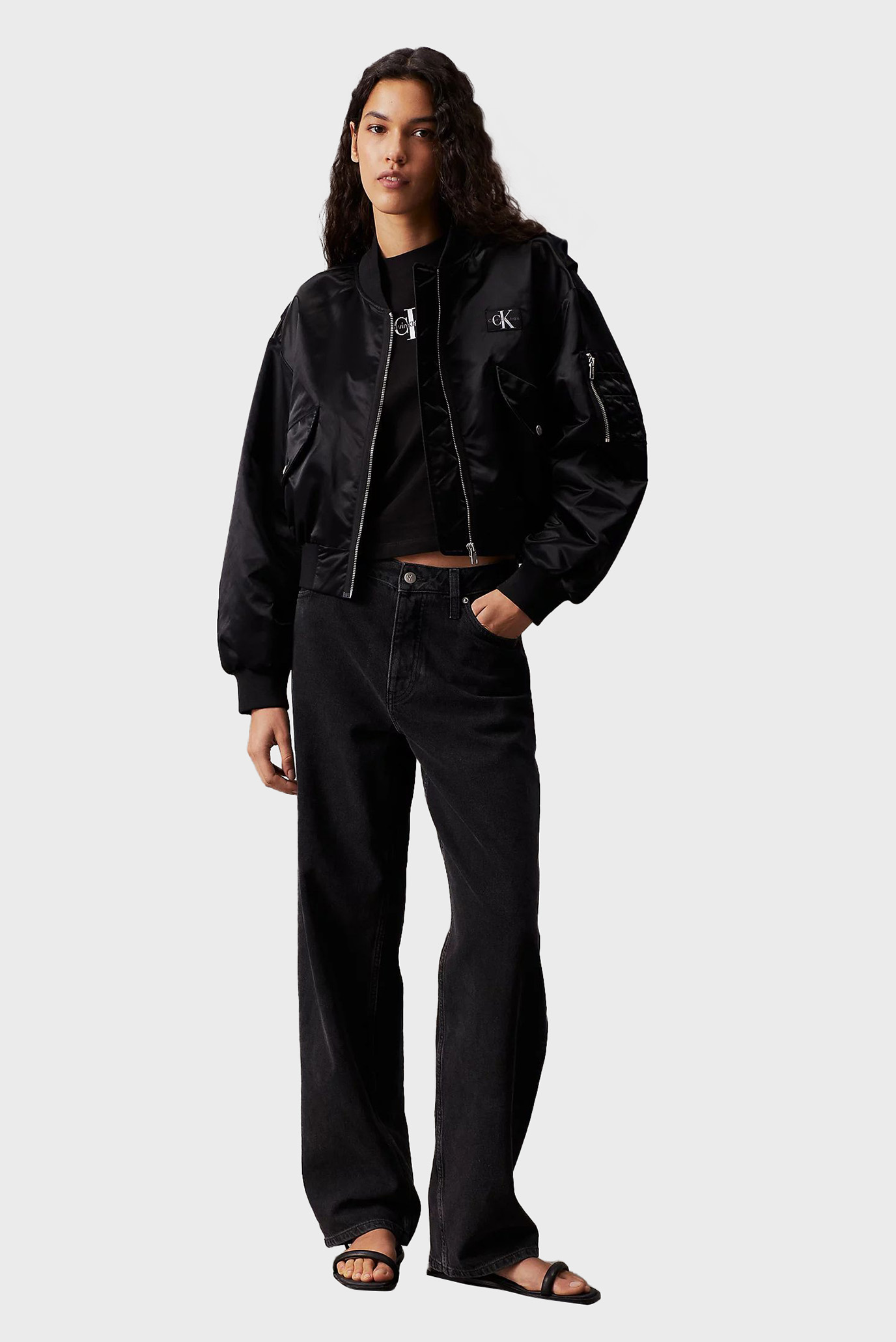 Женская черная футболка MONOLOGO BABY TEE 5