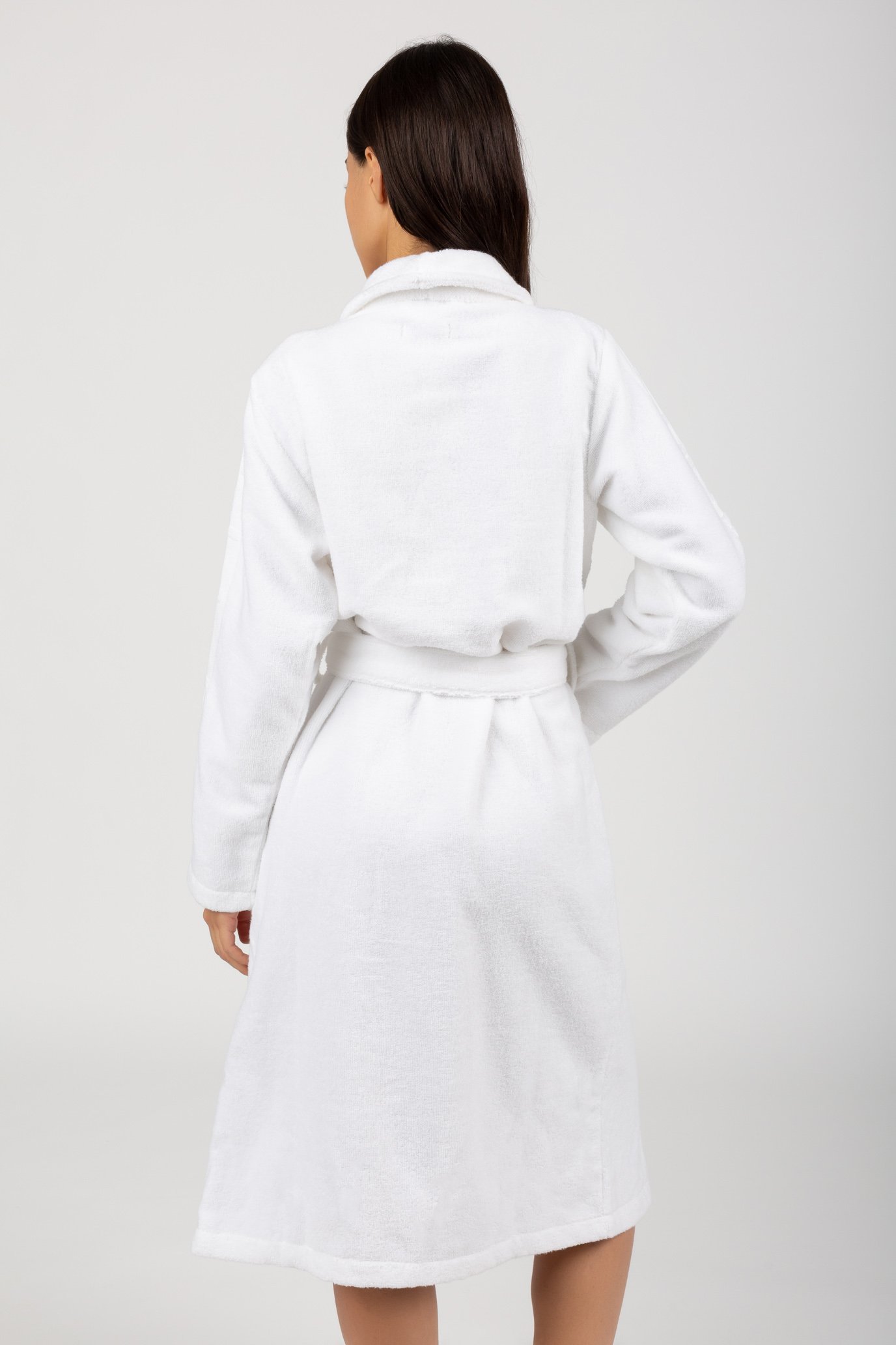 Женский белый халат ROBE 3