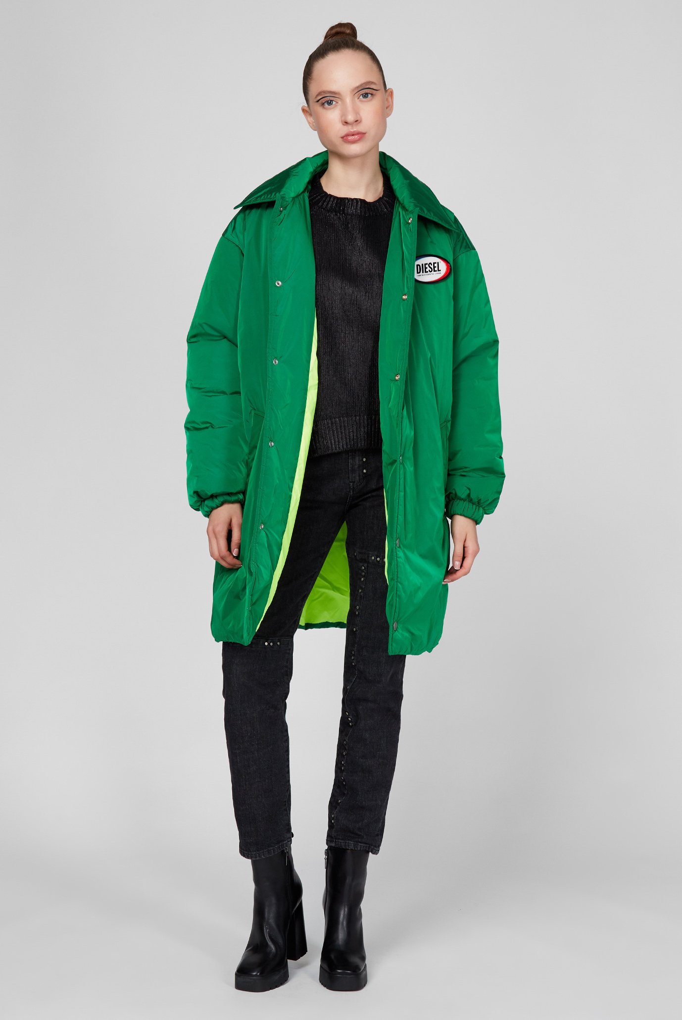 Женский черный свитшот M-NADYA 10